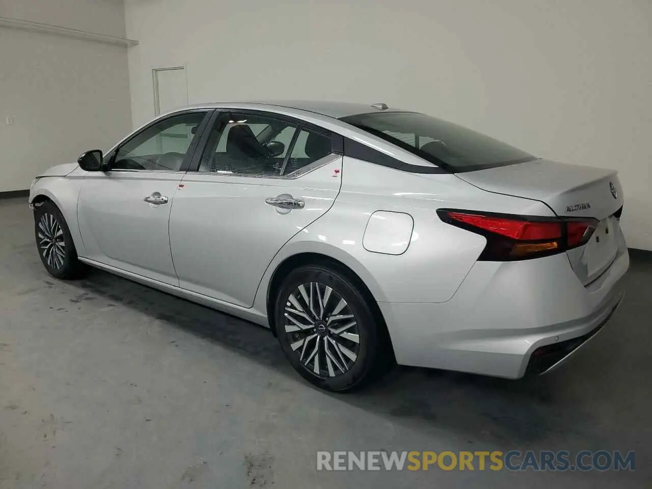 2 Photograph of a damaged car 1N4BL4DVXSN357890 NISSAN ALTIMA 2025