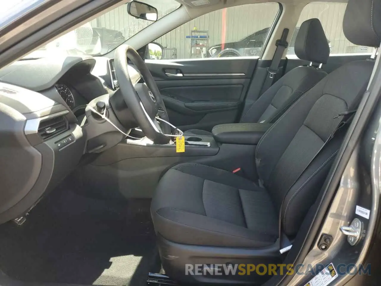 7 Фотография поврежденного автомобиля 1N4BL4DVXSN359770 NISSAN ALTIMA 2025