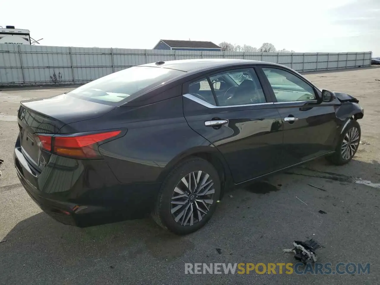 3 Photograph of a damaged car 1N4BL4DW0SN323160 NISSAN ALTIMA 2025