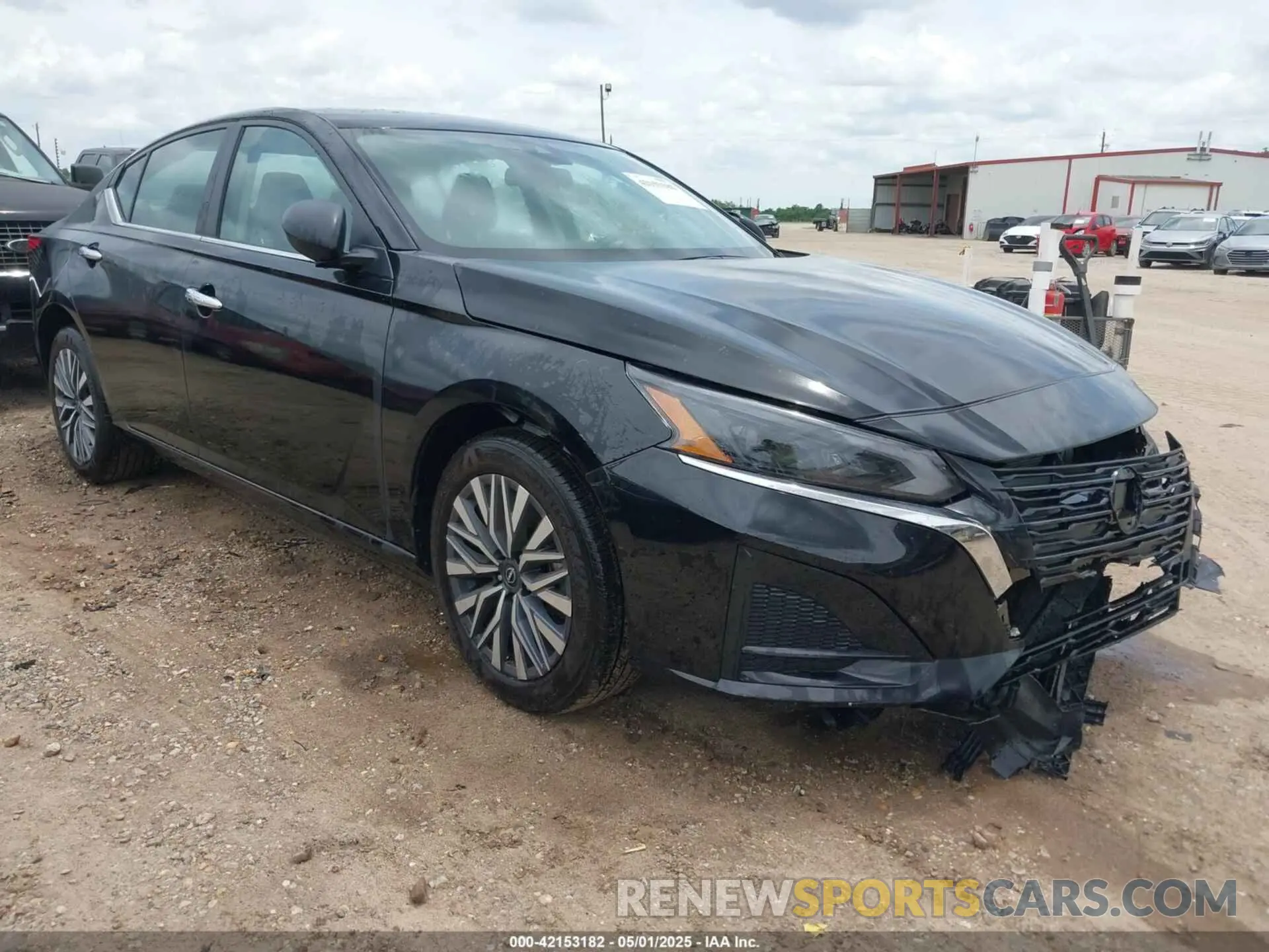 1 Фотография поврежденного автомобиля 1N4BL4DW1SN348584 NISSAN ALTIMA 2025