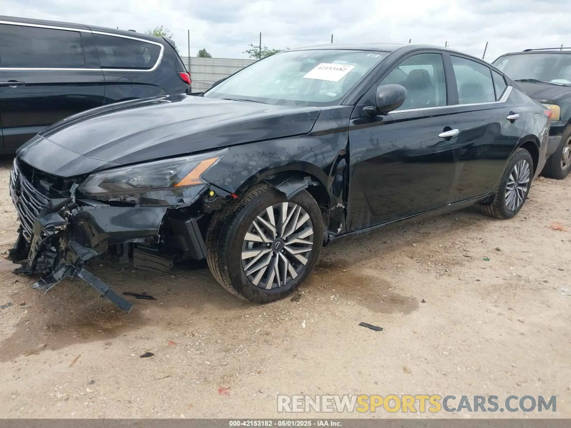 2 Фотография поврежденного автомобиля 1N4BL4DW1SN348584 NISSAN ALTIMA 2025