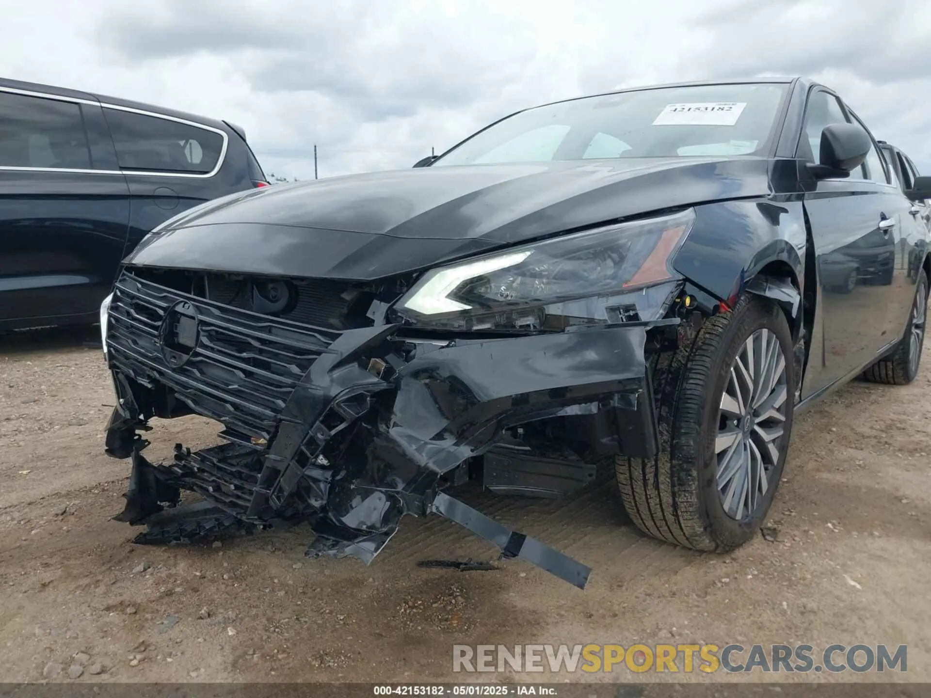 6 Фотография поврежденного автомобиля 1N4BL4DW1SN348584 NISSAN ALTIMA 2025