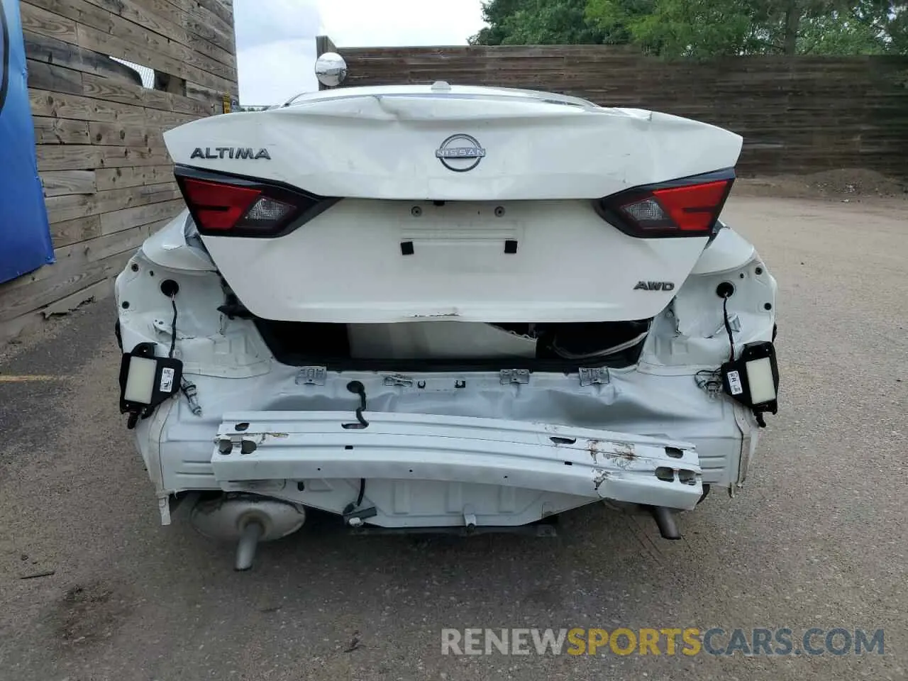 6 Photograph of a damaged car 1N4BL4DW2SN336881 NISSAN ALTIMA 2025