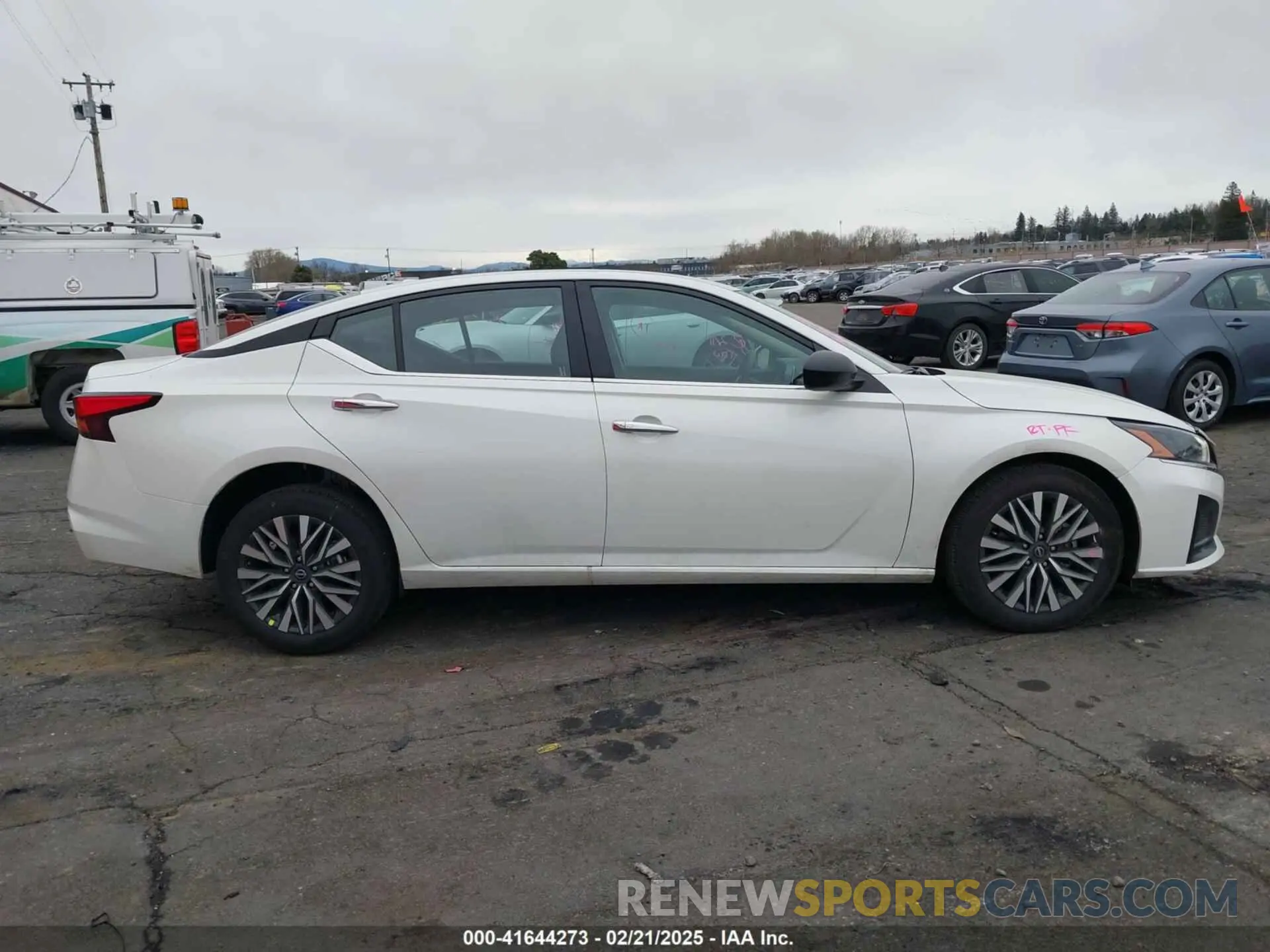 14 Фотография поврежденного автомобиля 1N4BL4DW2SN356659 NISSAN ALTIMA 2025
