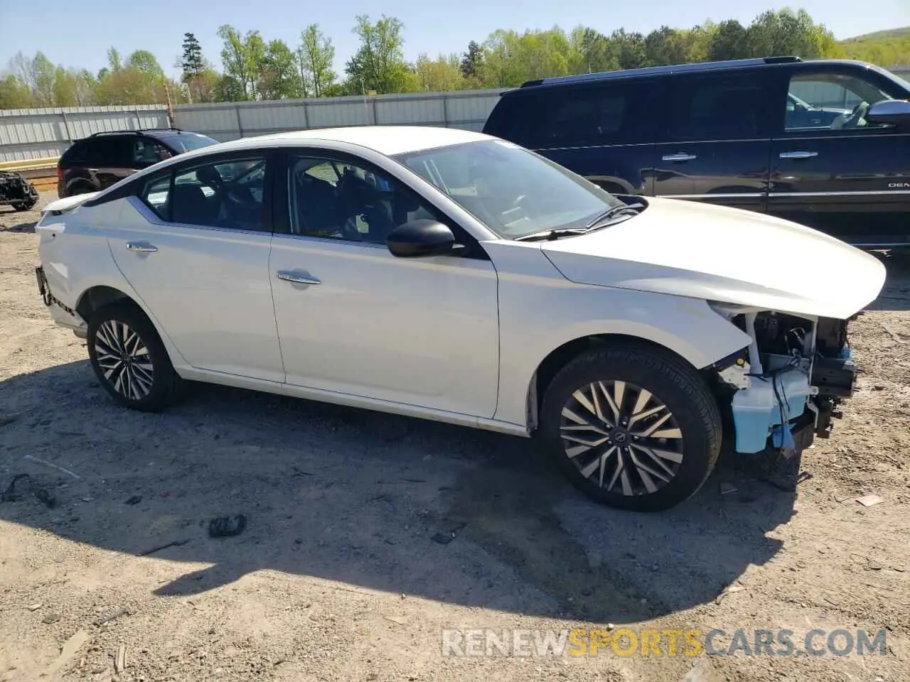 4 Фотография поврежденного автомобиля 1N4BL4DW5SN312512 NISSAN ALTIMA 2025