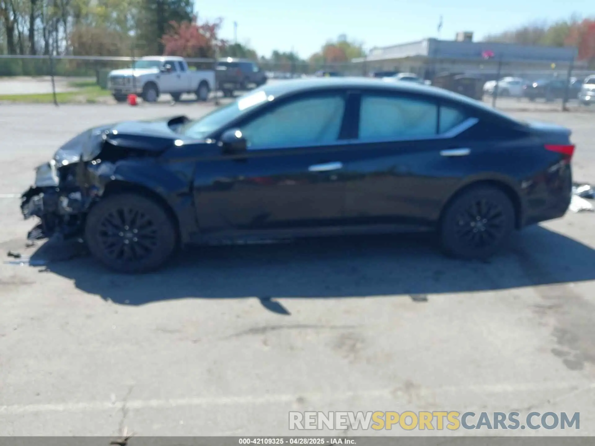 15 Photograph of a damaged car 1N4BL4DW7SN307957 NISSAN ALTIMA 2025