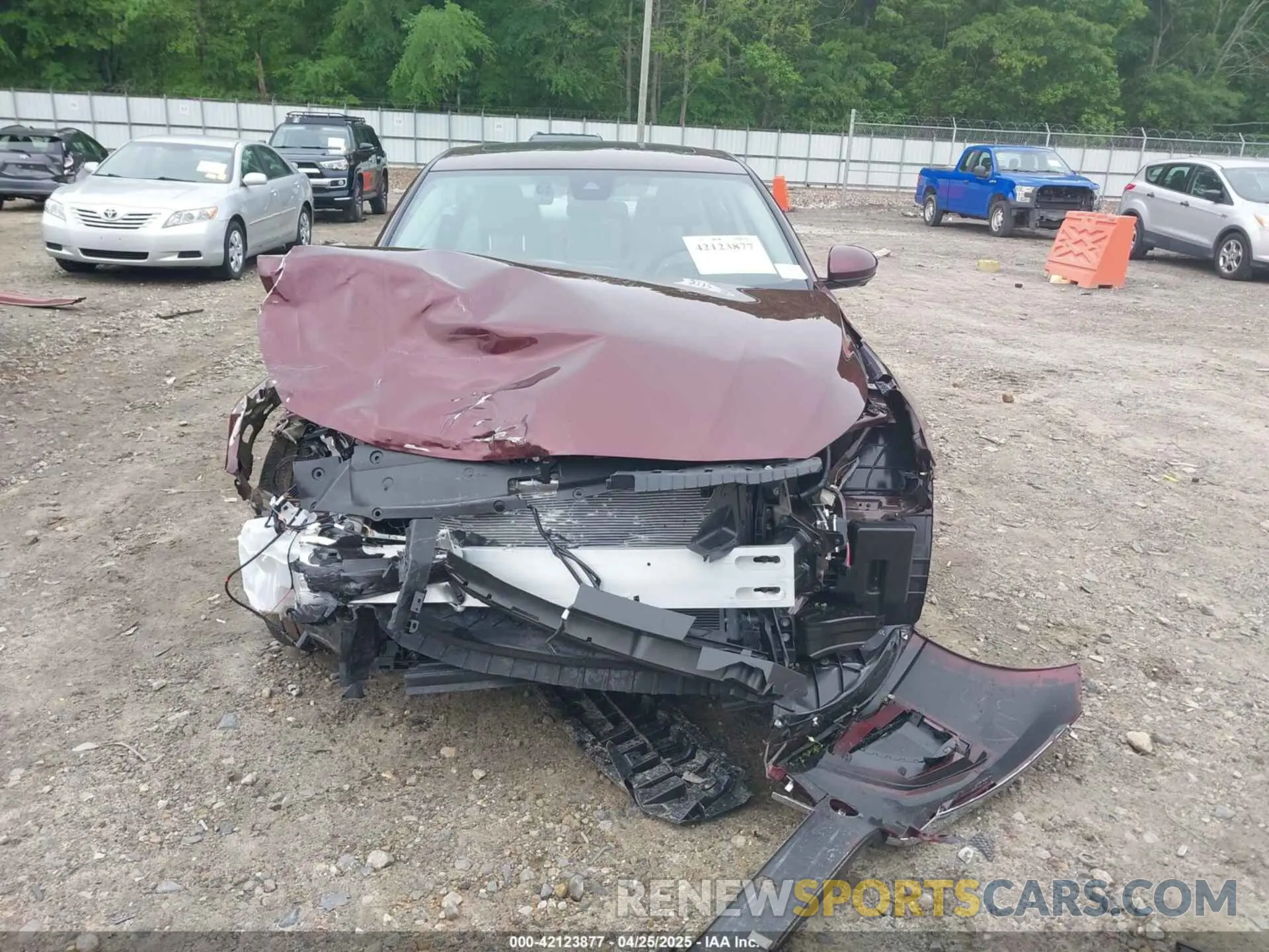 13 Photograph of a damaged car 1N4BL4EV3SN381401 NISSAN ALTIMA 2025