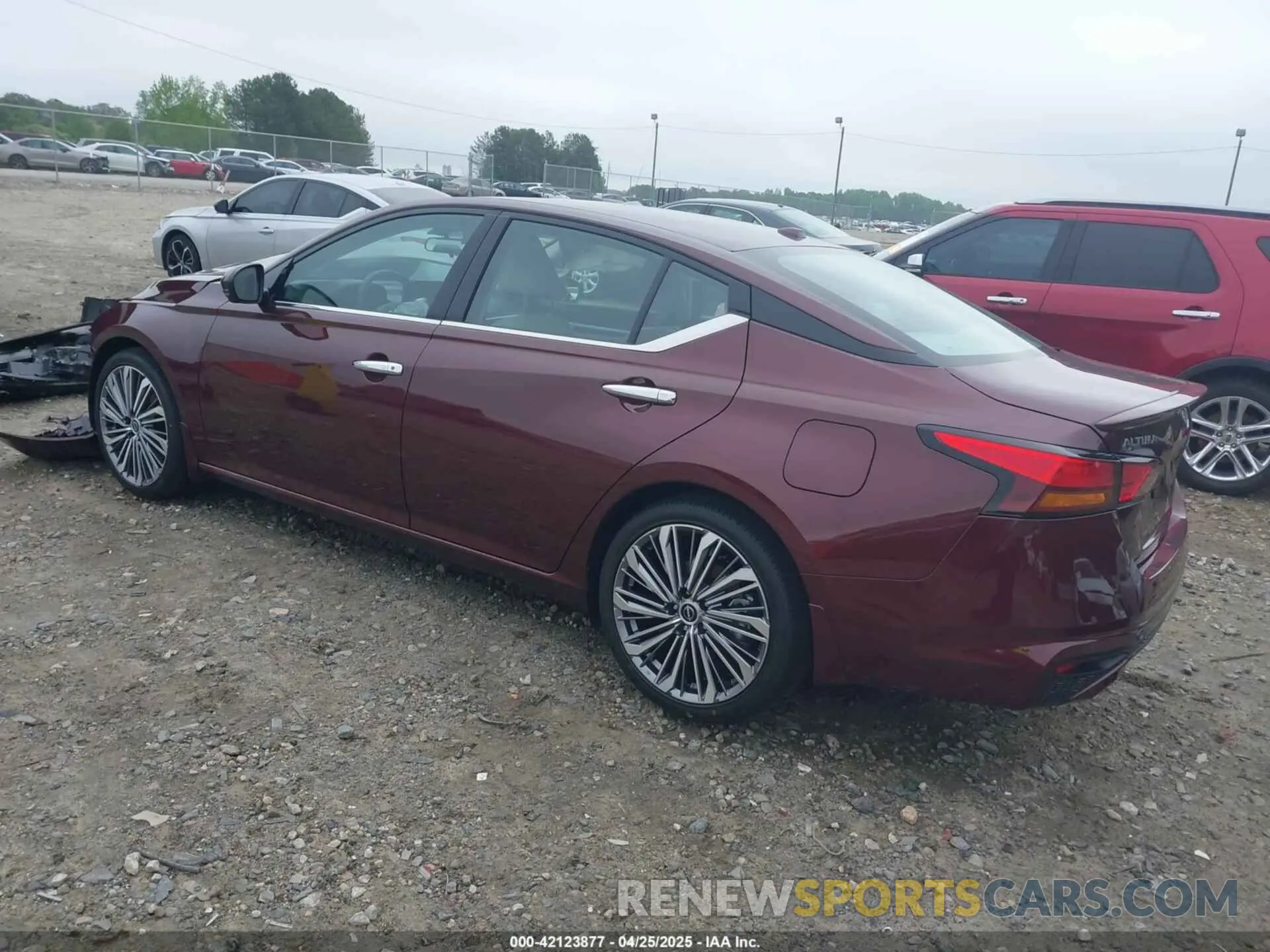 3 Photograph of a damaged car 1N4BL4EV3SN381401 NISSAN ALTIMA 2025