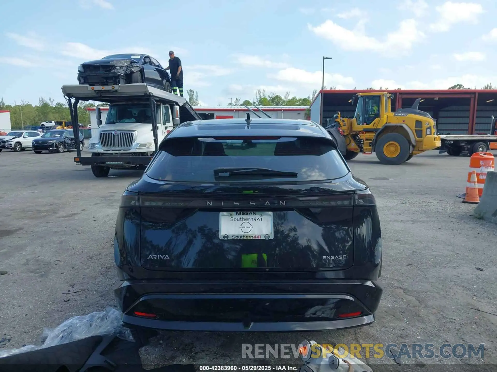 17 Фотография поврежденного автомобиля JN1AF0BA2PM404481 NISSAN ARIYA 2023