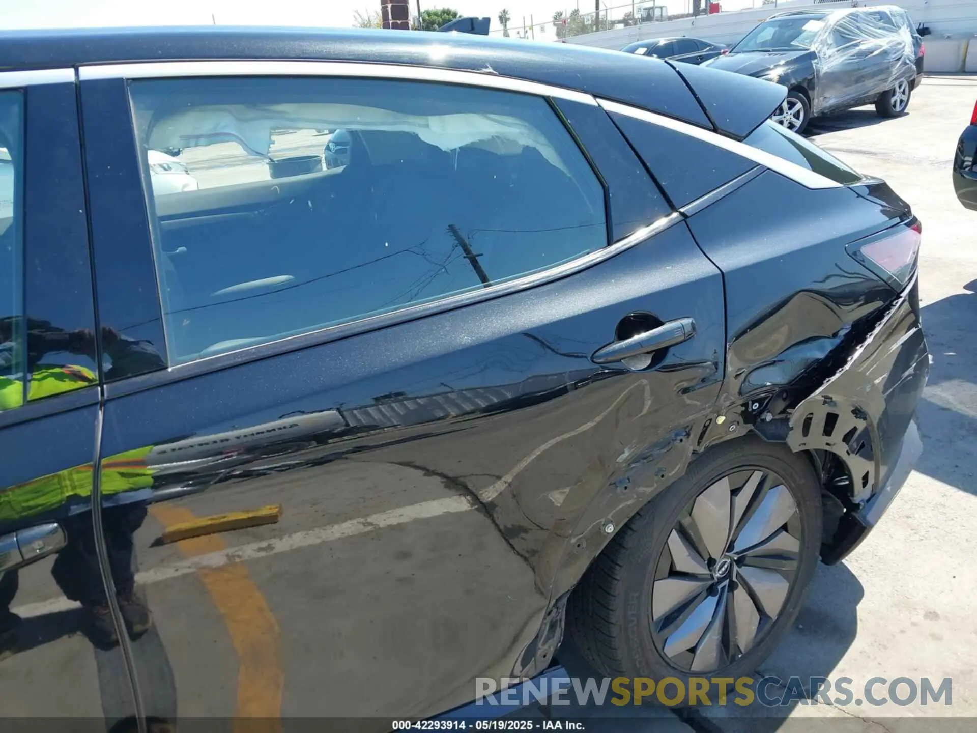 6 Photograph of a damaged car JN1AF0BA3RM432762 NISSAN ARIYA 2024