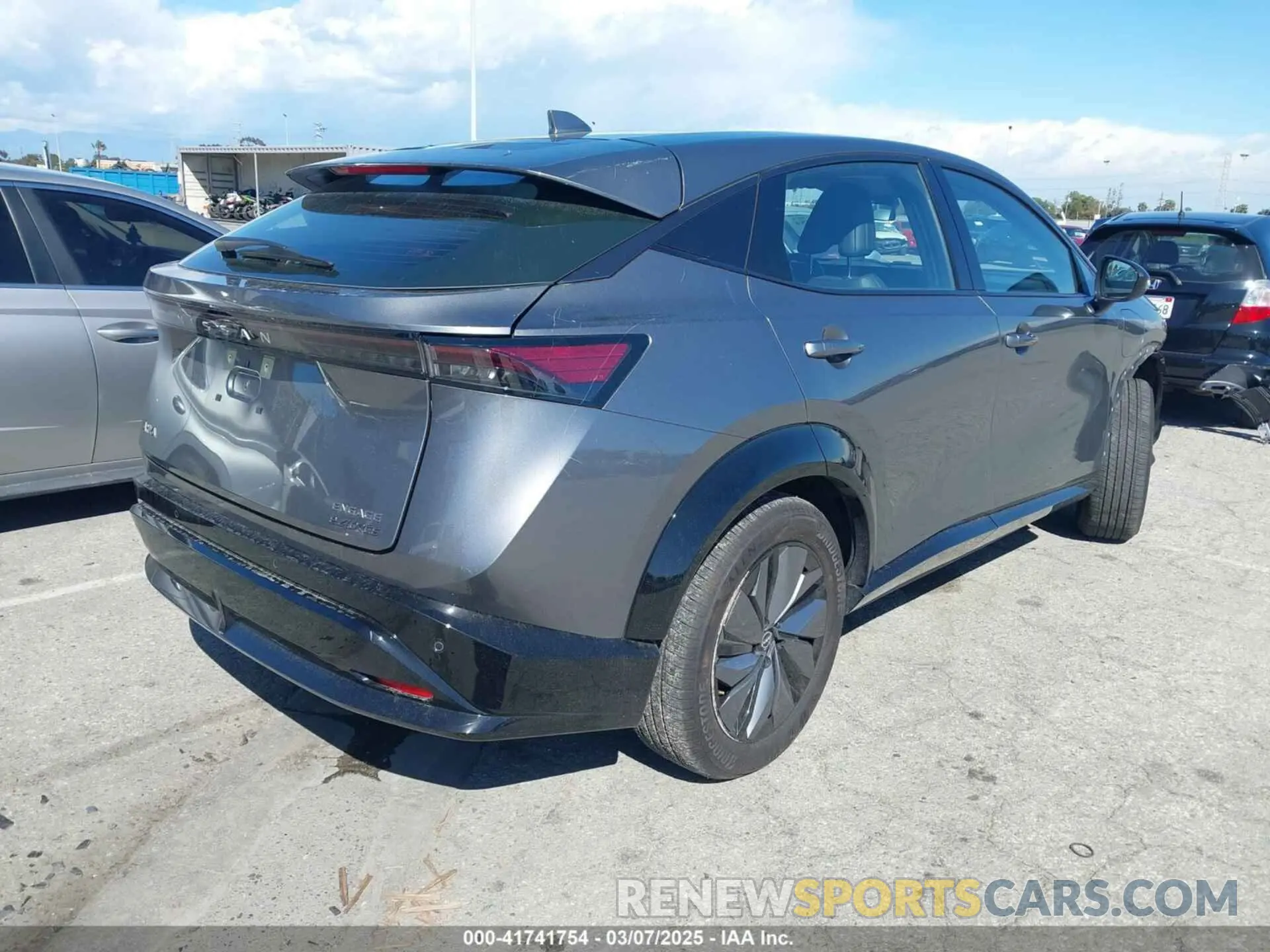4 Фотография поврежденного автомобиля JN1CF0BBXRM735961 NISSAN ARIYA 2024