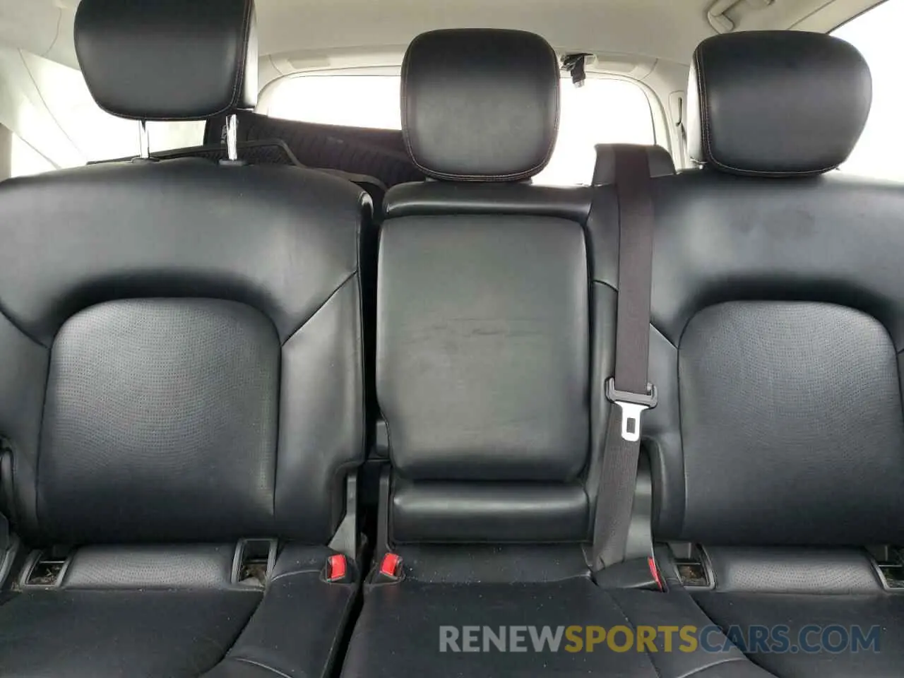 10 Photograph of a damaged car JN8AY2NC5KX511472 NISSAN ARMADA 2019