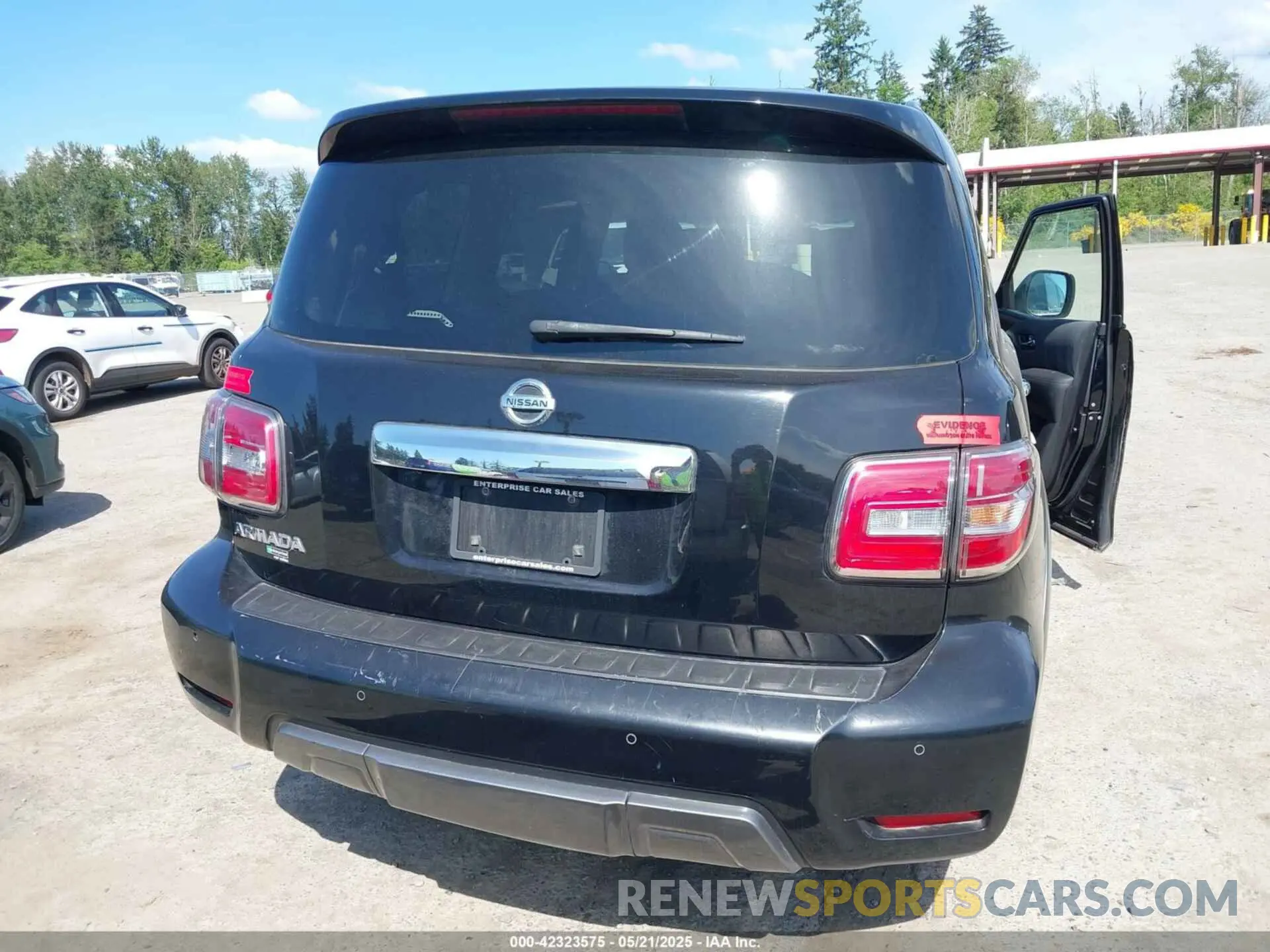 16 Photograph of a damaged car JN8AY2NCXLX516135 NISSAN ARMADA 2020