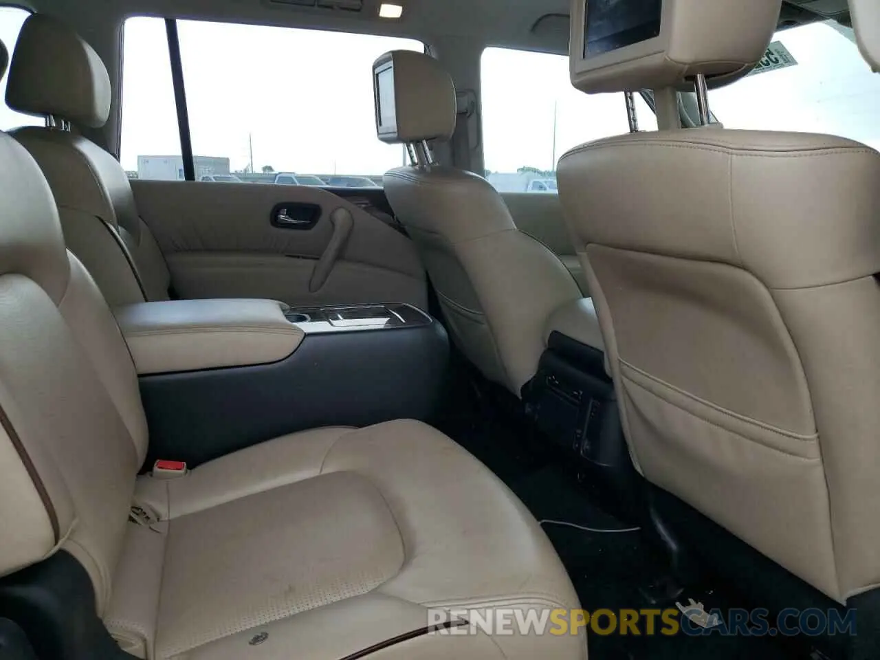 11 Photograph of a damaged car JN8AY2NF6L9360075 NISSAN ARMADA 2020