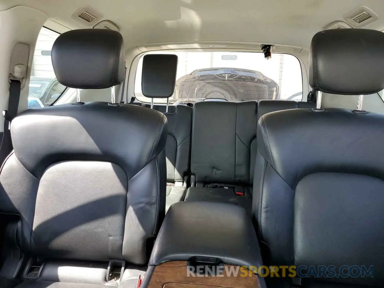 10 Photograph of a damaged car JN8AY2BAXM9374569 NISSAN ARMADA 2021