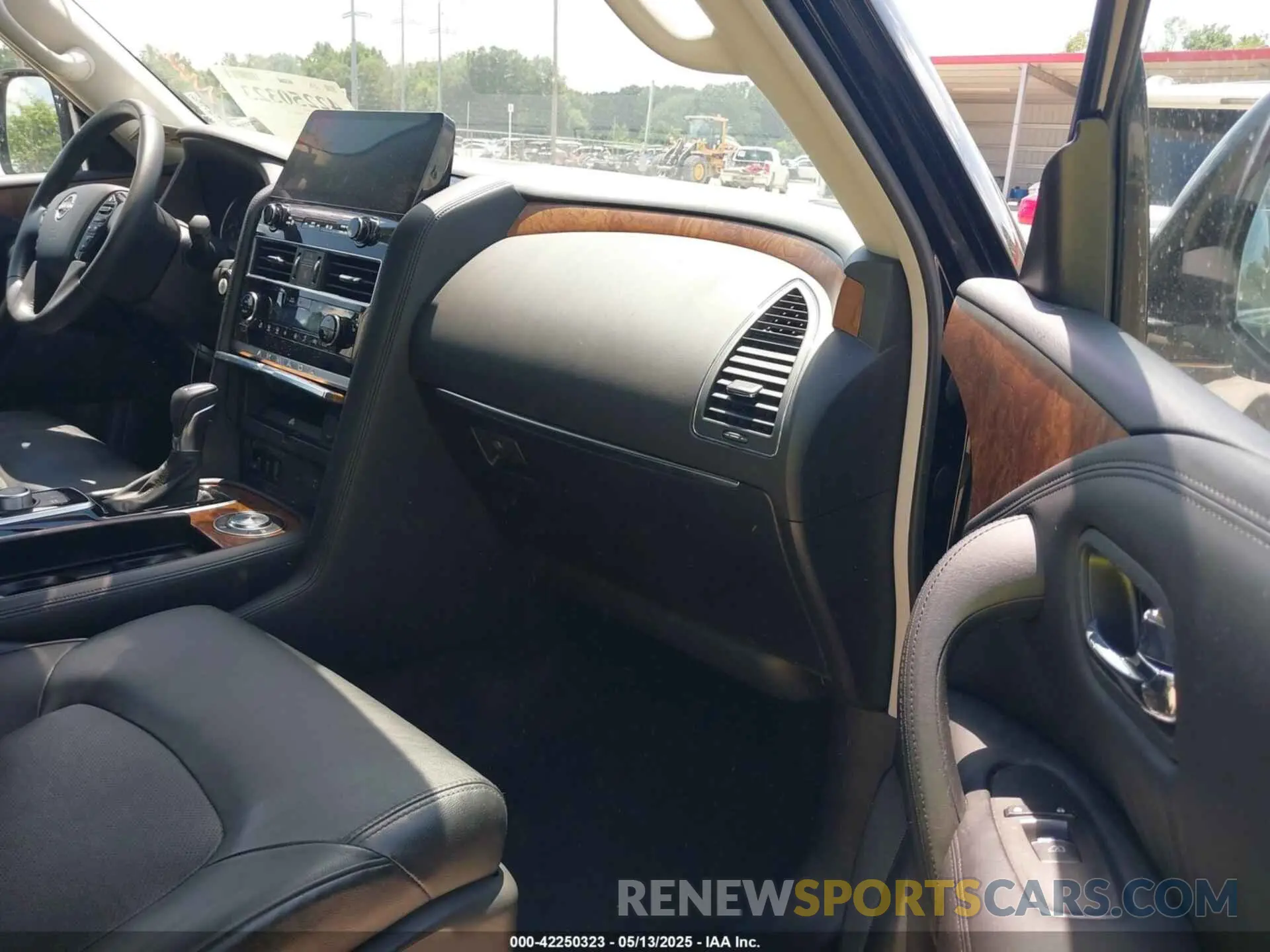 5 Фотография поврежденного автомобиля JN8AY2BA5P9404713 NISSAN ARMADA 2023