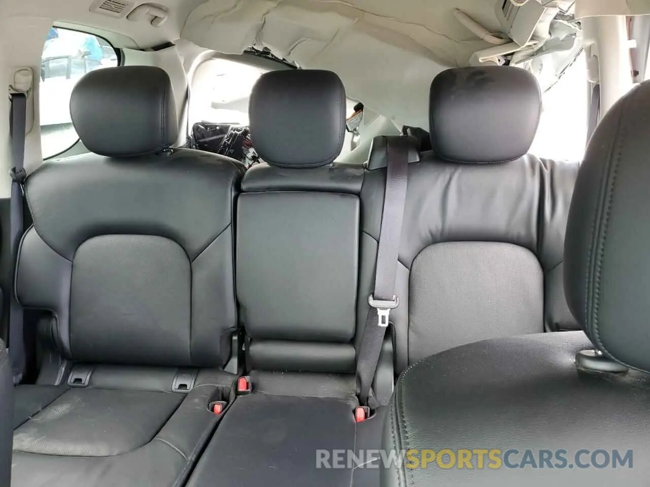 10 Фотография поврежденного автомобиля JN8AY2BC2P9180365 NISSAN ARMADA 2023
