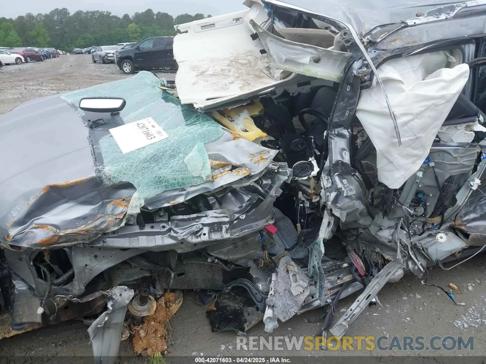 6 Фотография поврежденного автомобиля JN8AY2AC0R9196018 NISSAN ARMADA 2024