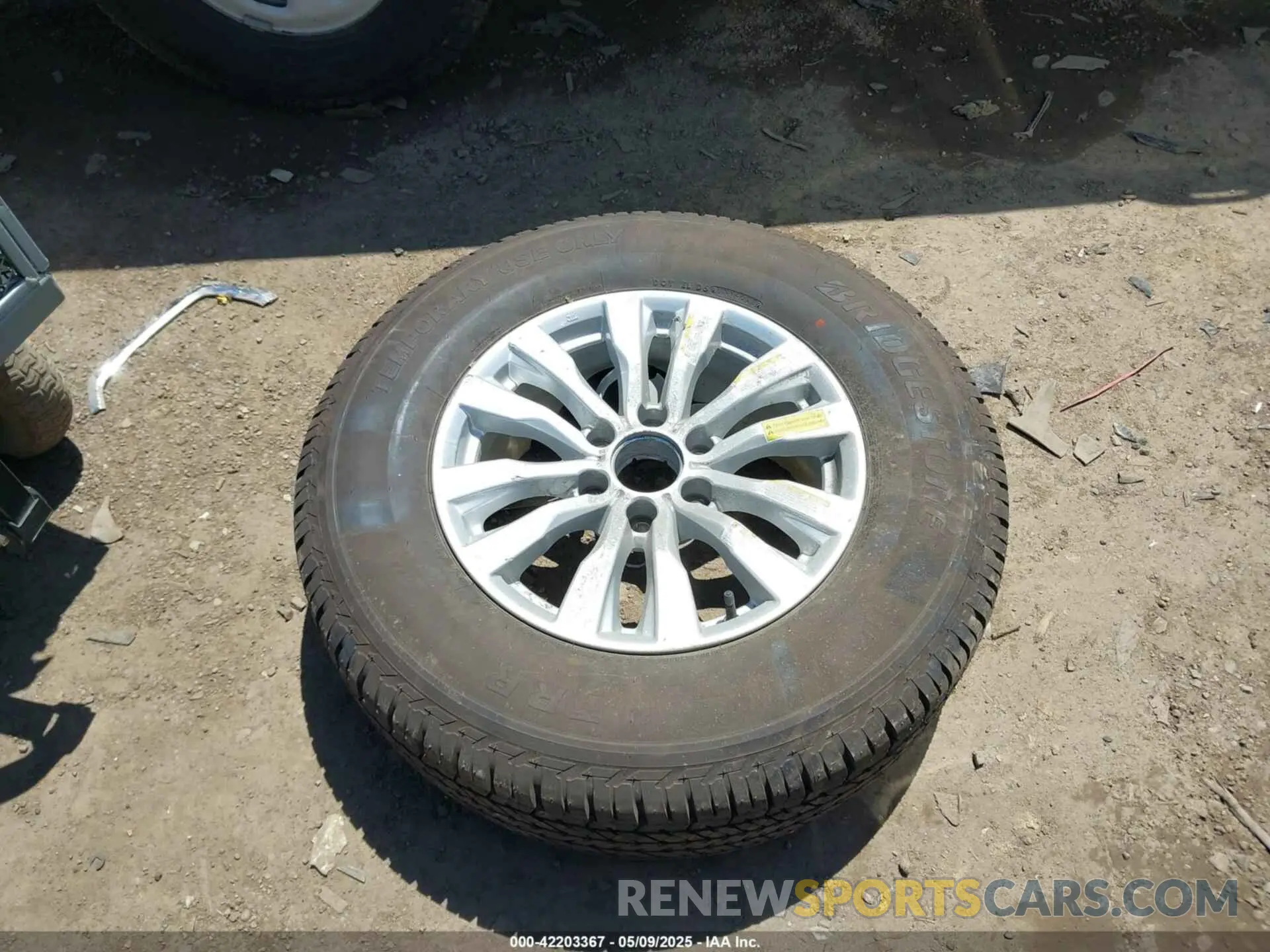 12 Фотография поврежденного автомобиля JN8AY2BBXR9851601 NISSAN ARMADA 2024