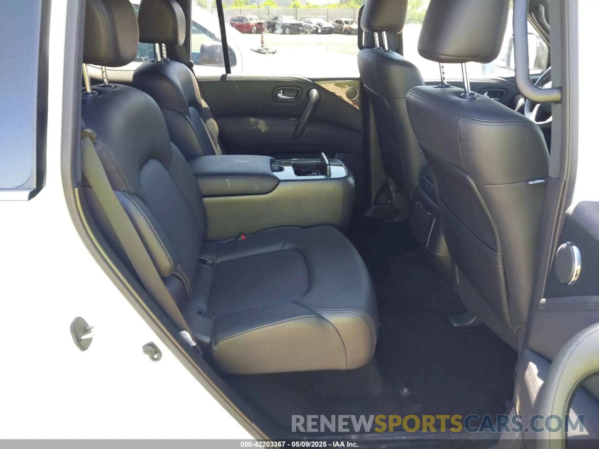 8 Фотография поврежденного автомобиля JN8AY2BBXR9851601 NISSAN ARMADA 2024