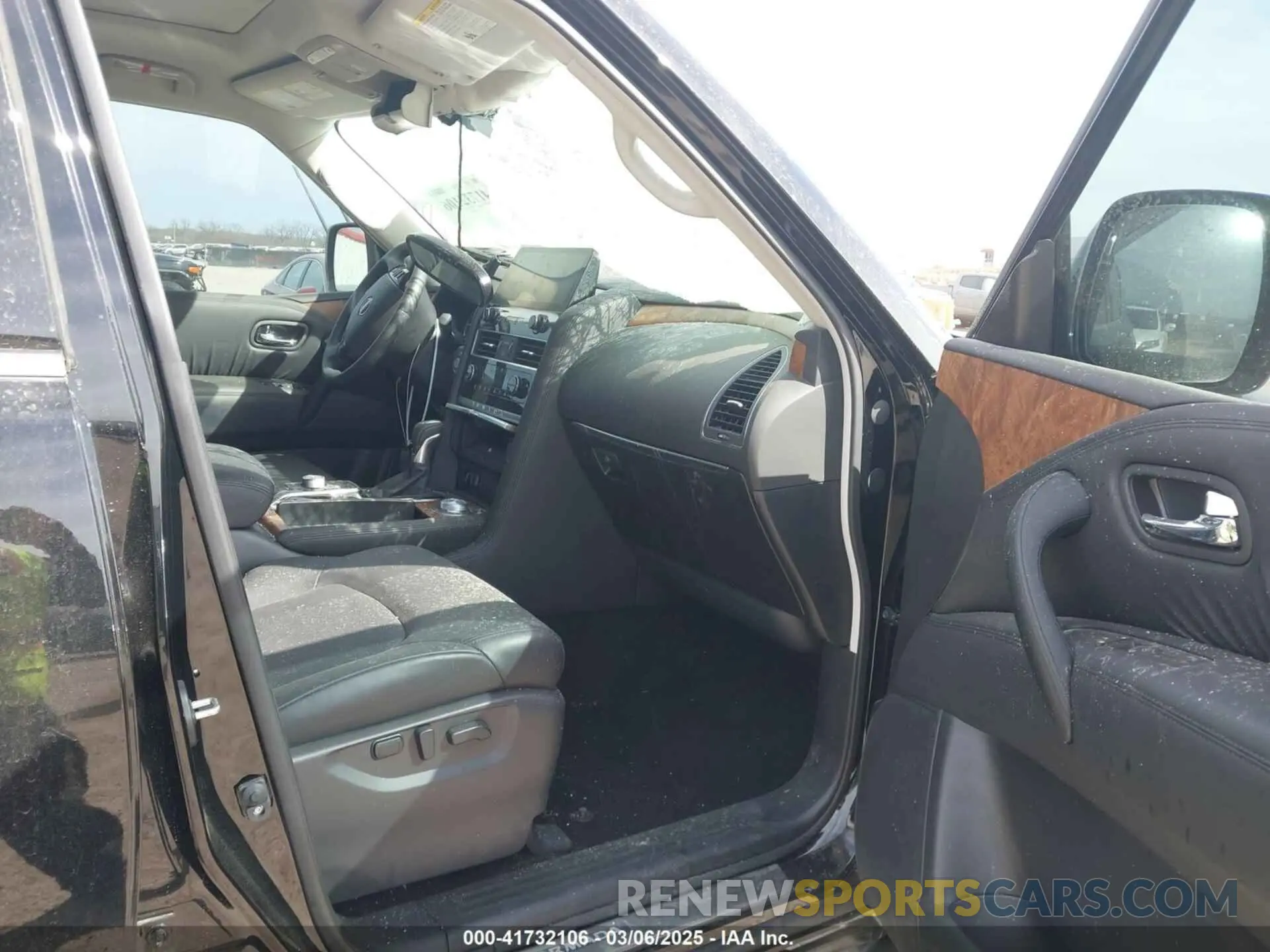 5 Photograph of a damaged car JN8AY2BD1R9707307 NISSAN ARMADA 2024