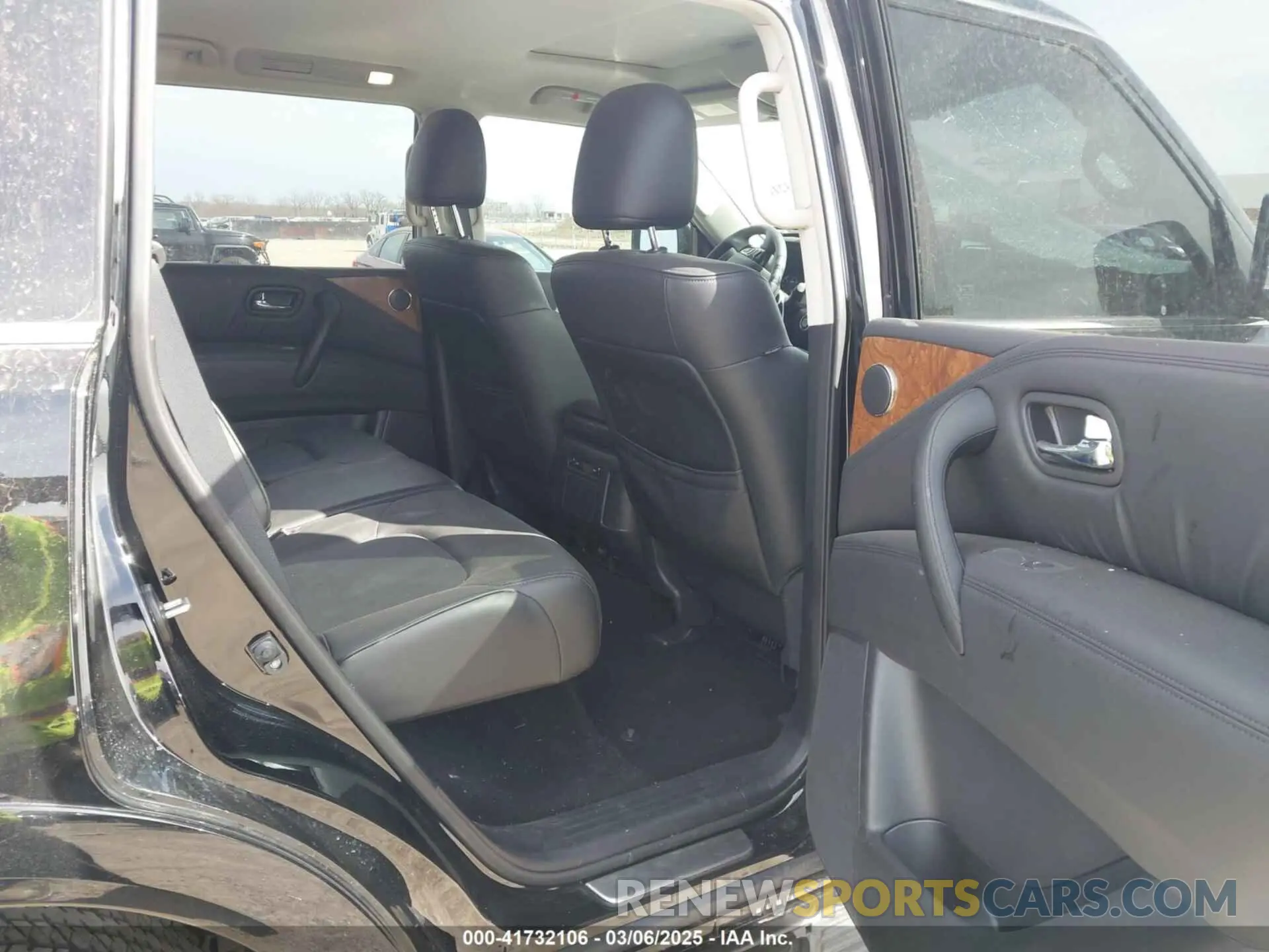 8 Photograph of a damaged car JN8AY2BD1R9707307 NISSAN ARMADA 2024