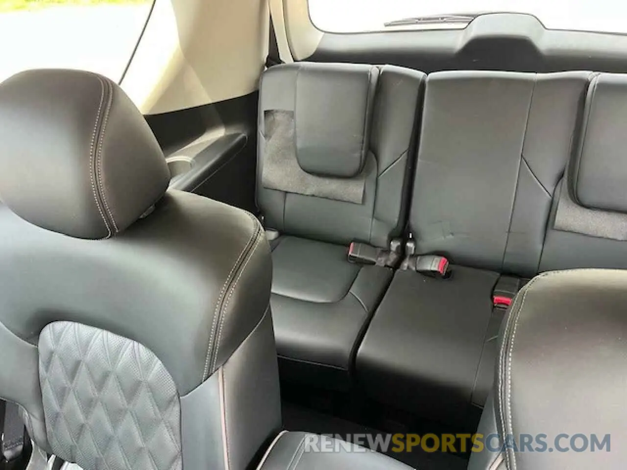 7 Фотография поврежденного автомобиля JN8AY2DB2R9853047 NISSAN ARMADA 2024