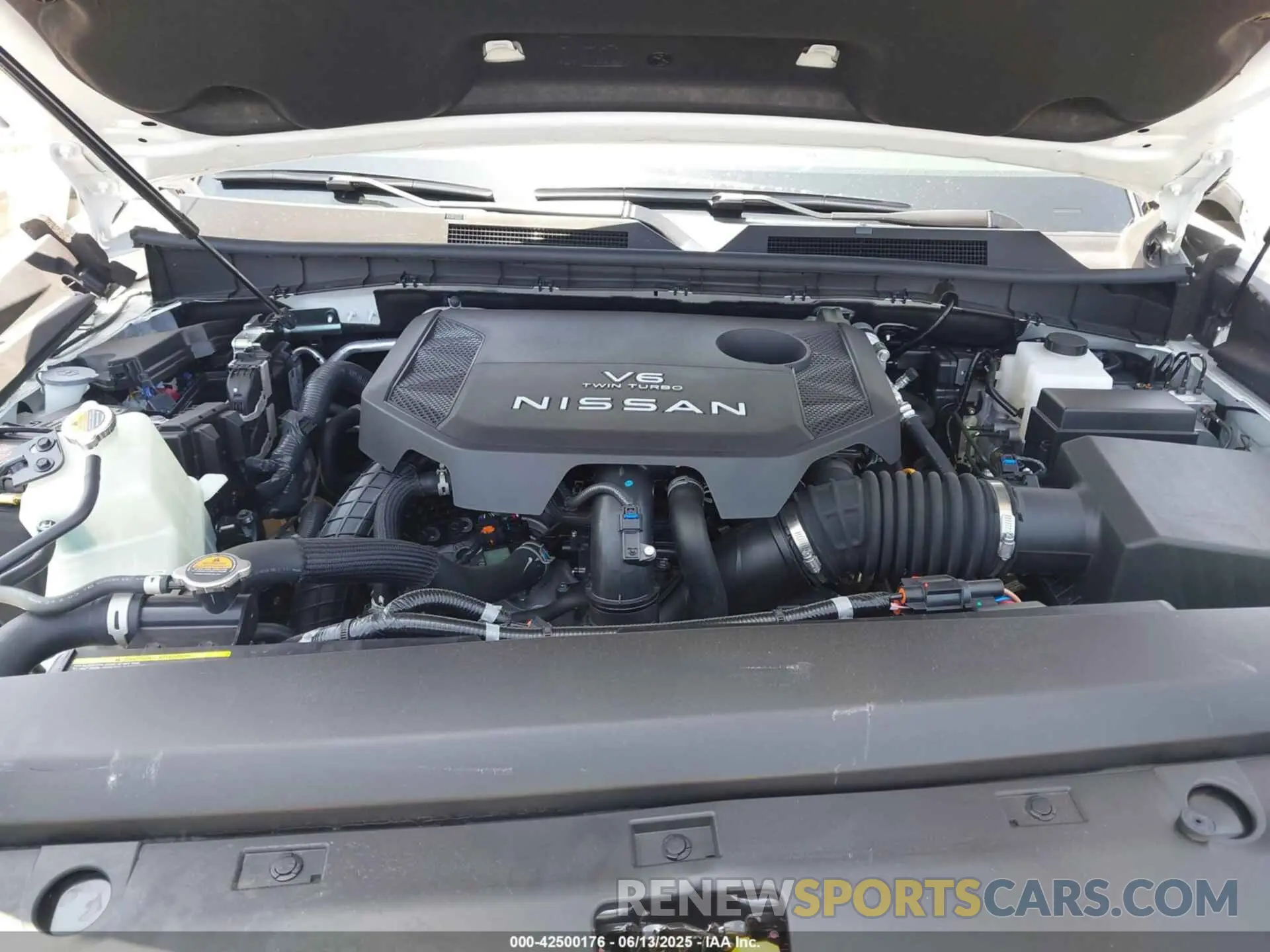 10 Фотография поврежденного автомобиля JN8AY3AD2S9301095 NISSAN ARMADA 2025