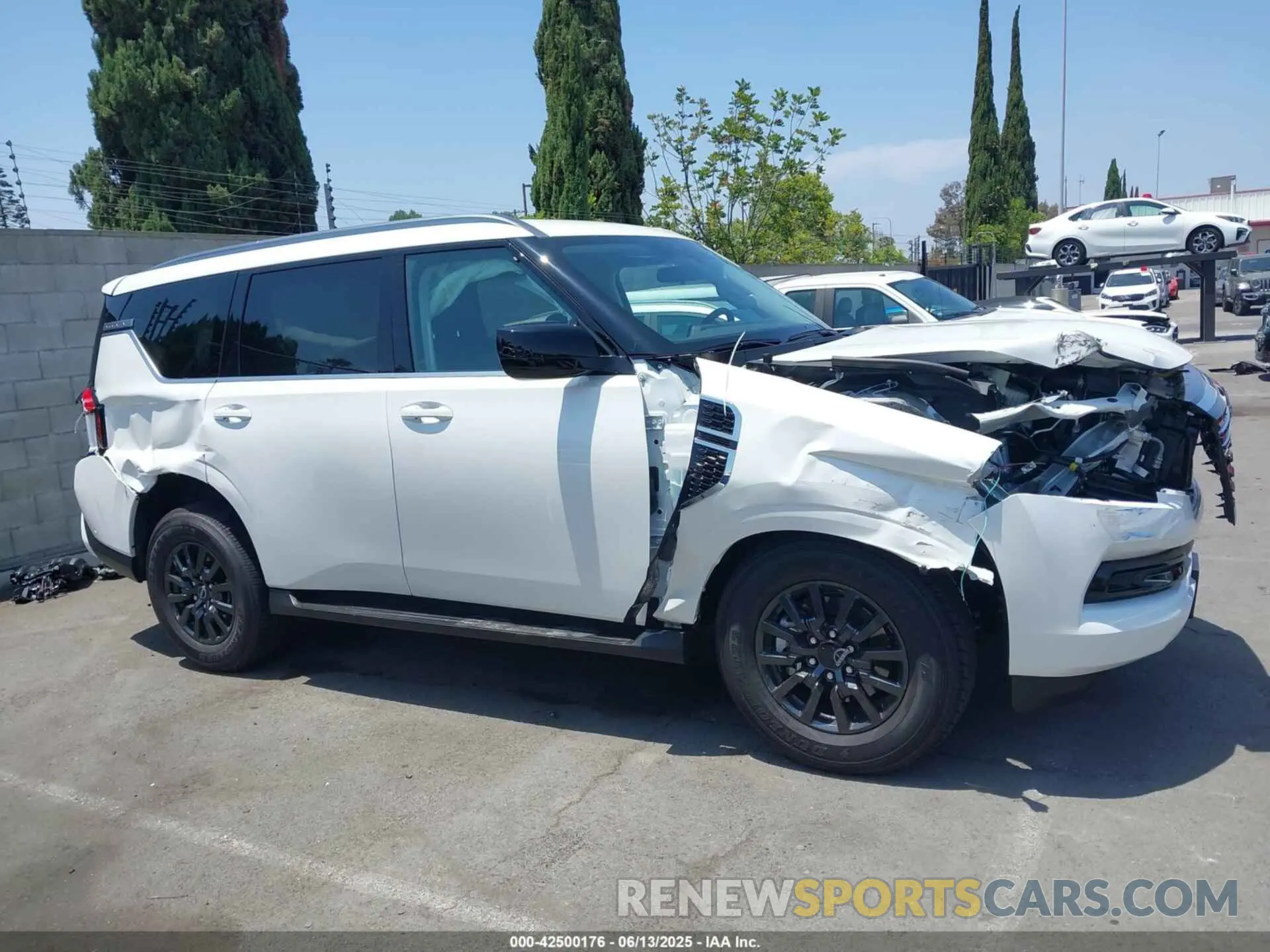 14 Фотография поврежденного автомобиля JN8AY3AD2S9301095 NISSAN ARMADA 2025
