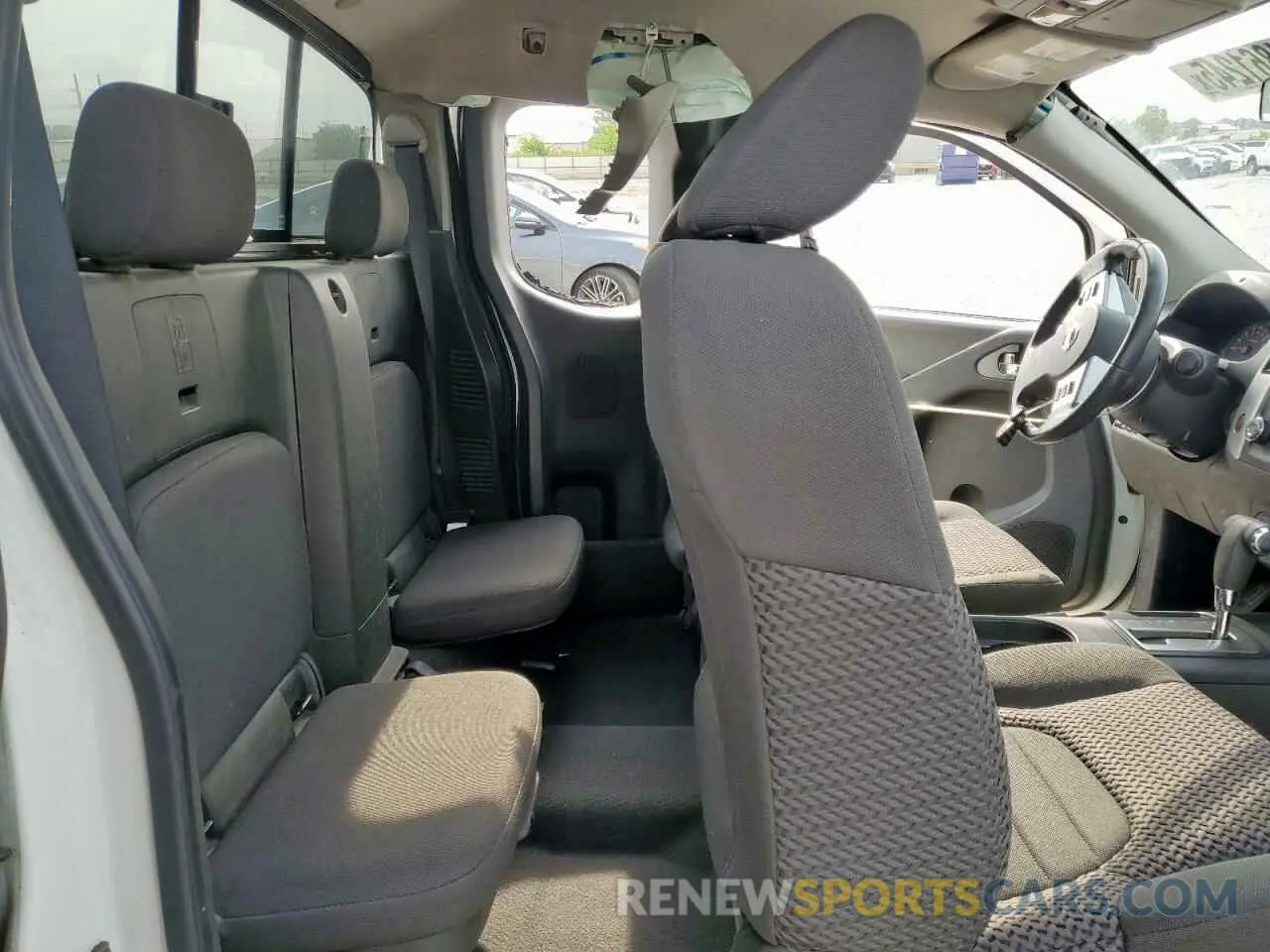 10 Фотография поврежденного автомобиля 1N6AD0CU0KN879879 NISSAN FRONTIER 2019