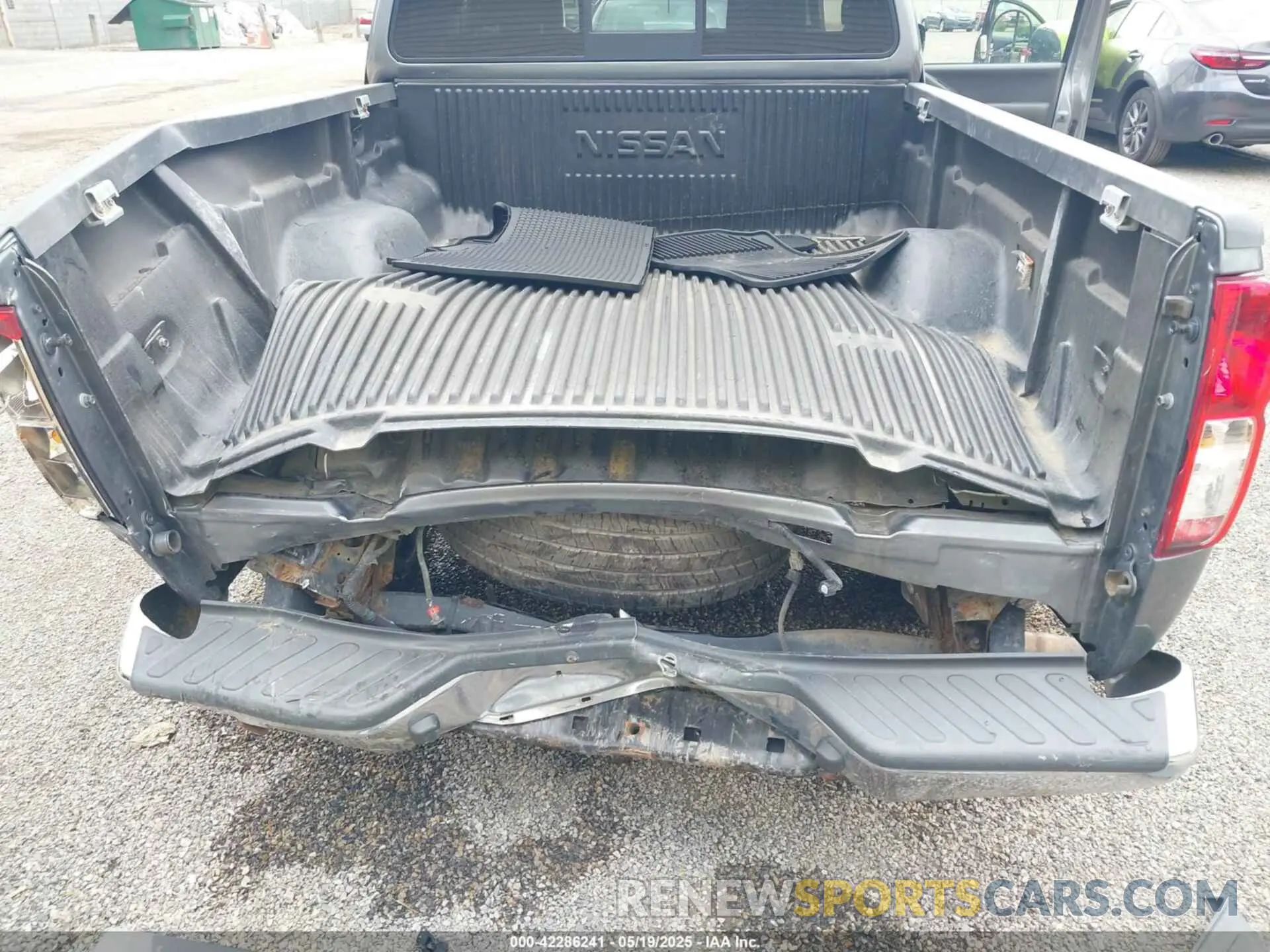 18 Фотография поврежденного автомобиля 1N6AD0CW1KN759848 NISSAN FRONTIER 2019