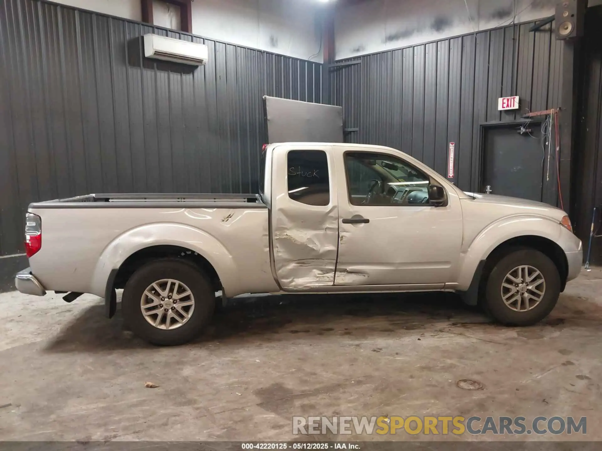 13 Photograph of a damaged car 1N6AD0CW7KN752970 NISSAN FRONTIER 2019