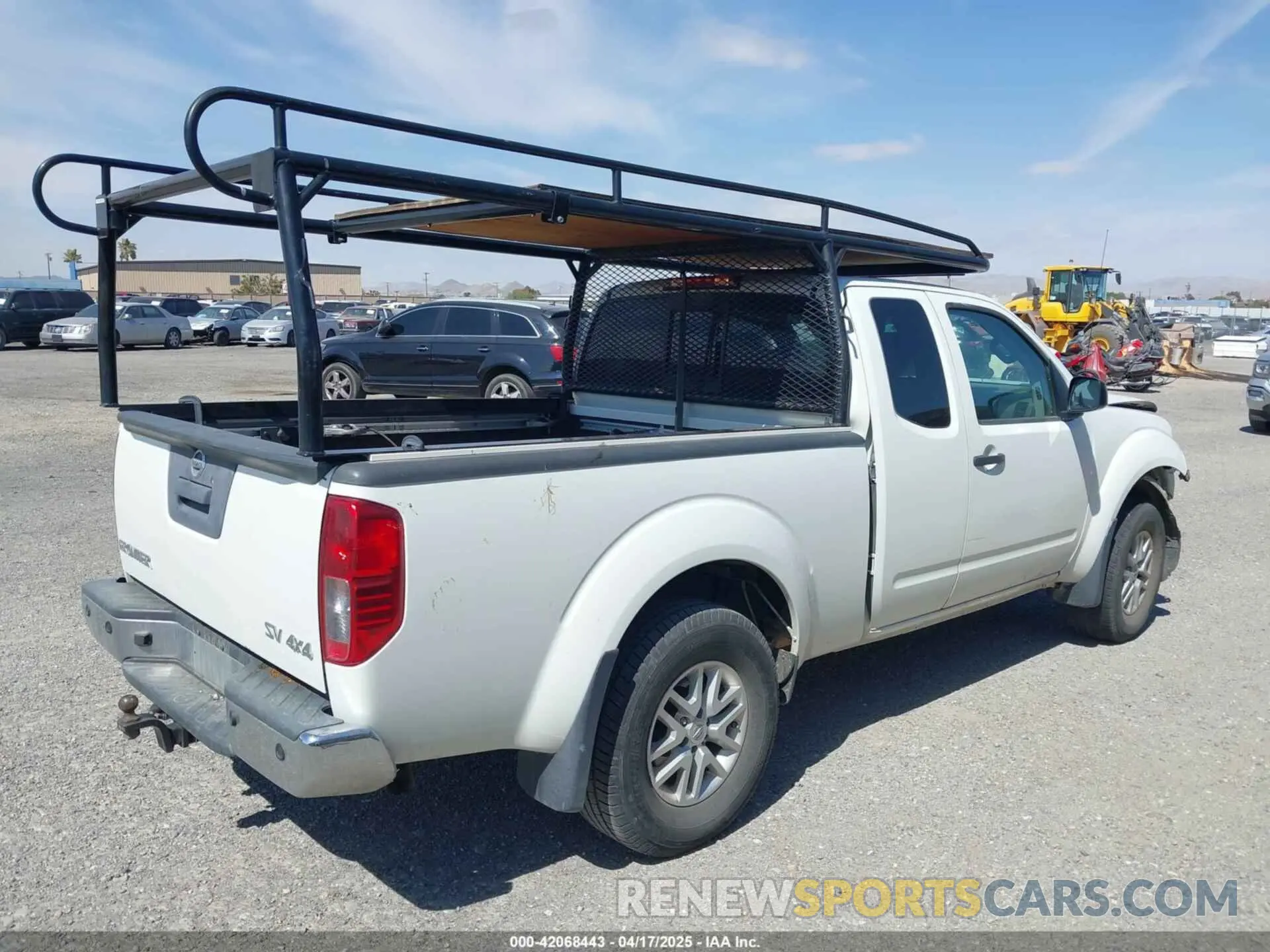 4 Photograph of a damaged car 1N6AD0CW9KN737810 NISSAN FRONTIER 2019