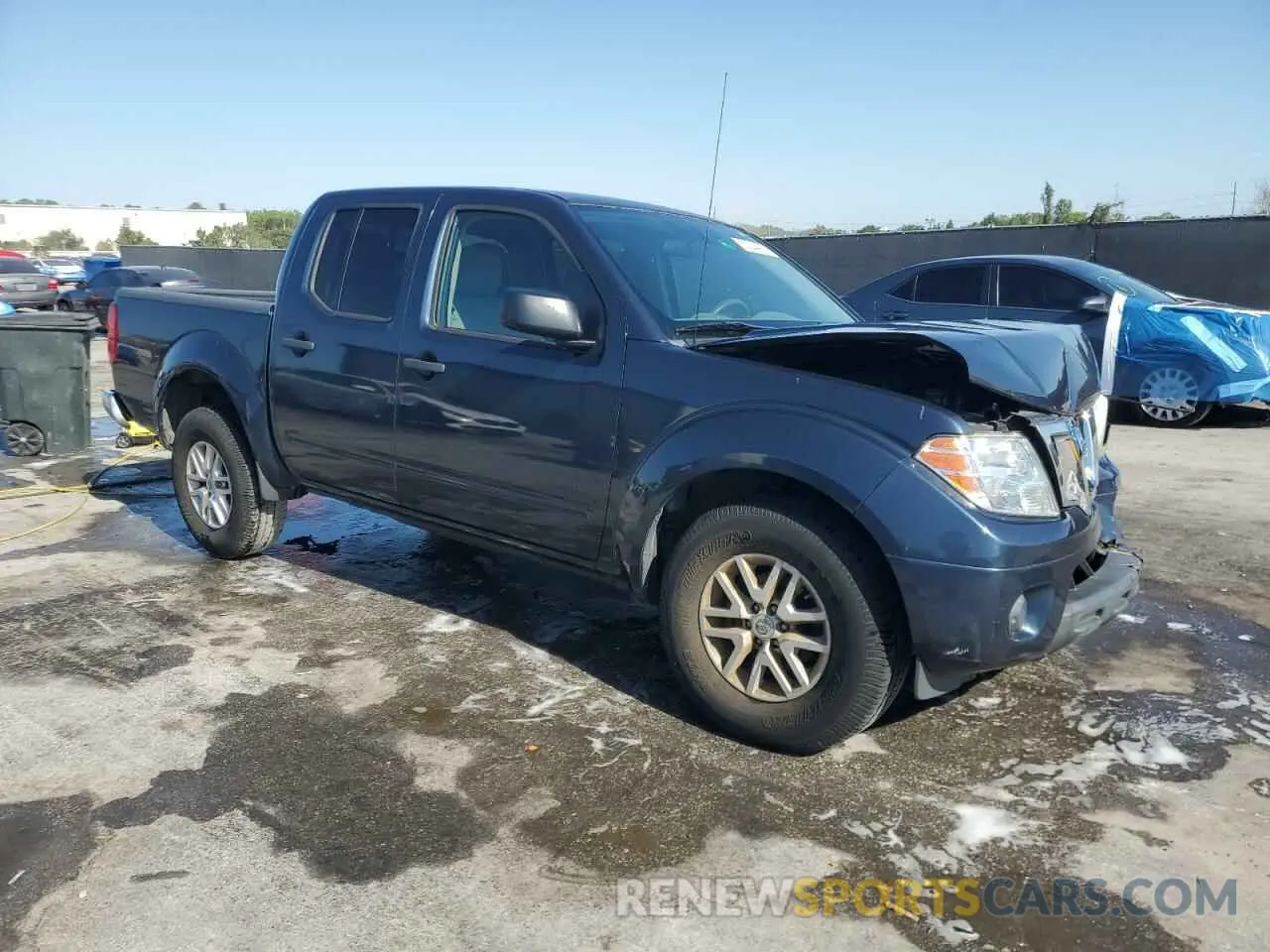 4 Photograph of a damaged car 1N6AD0ER0KN710096 NISSAN FRONTIER 2019