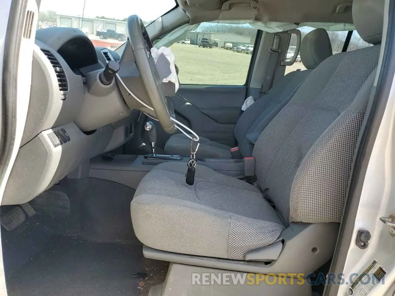 7 Photograph of a damaged car 1N6AD0ER0KN733409 NISSAN FRONTIER 2019