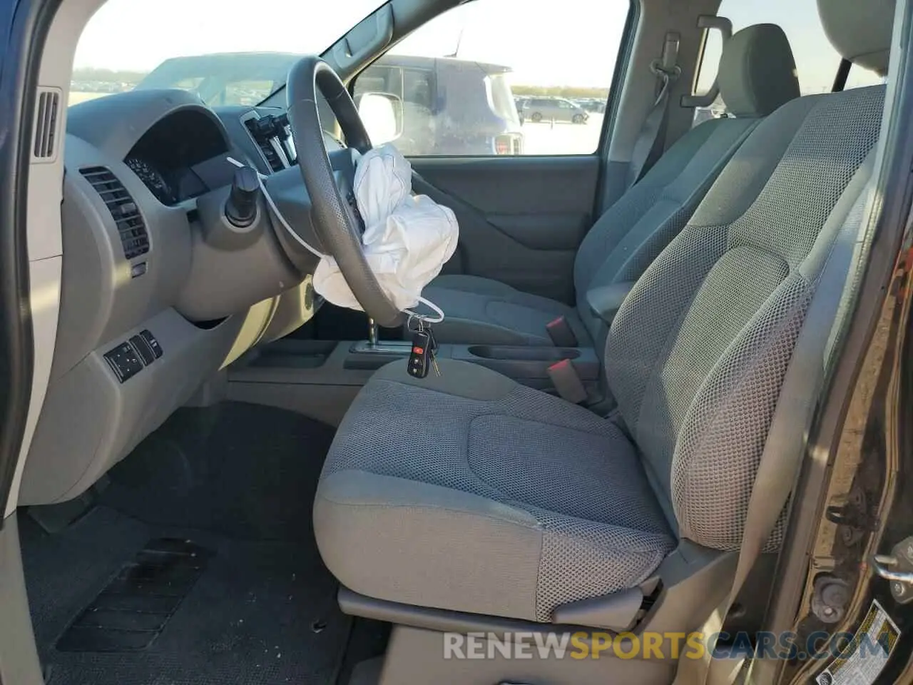 7 Photograph of a damaged car 1N6AD0ER2KN703537 NISSAN FRONTIER 2019