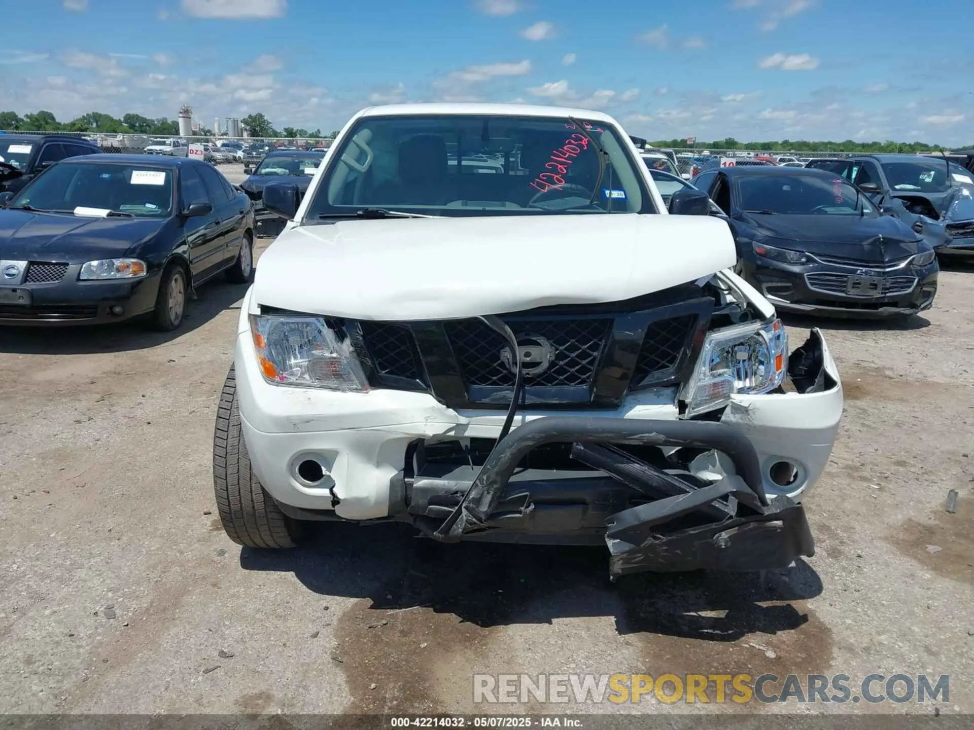 6 Photograph of a damaged car 1N6AD0ER2KN726946 NISSAN FRONTIER 2019