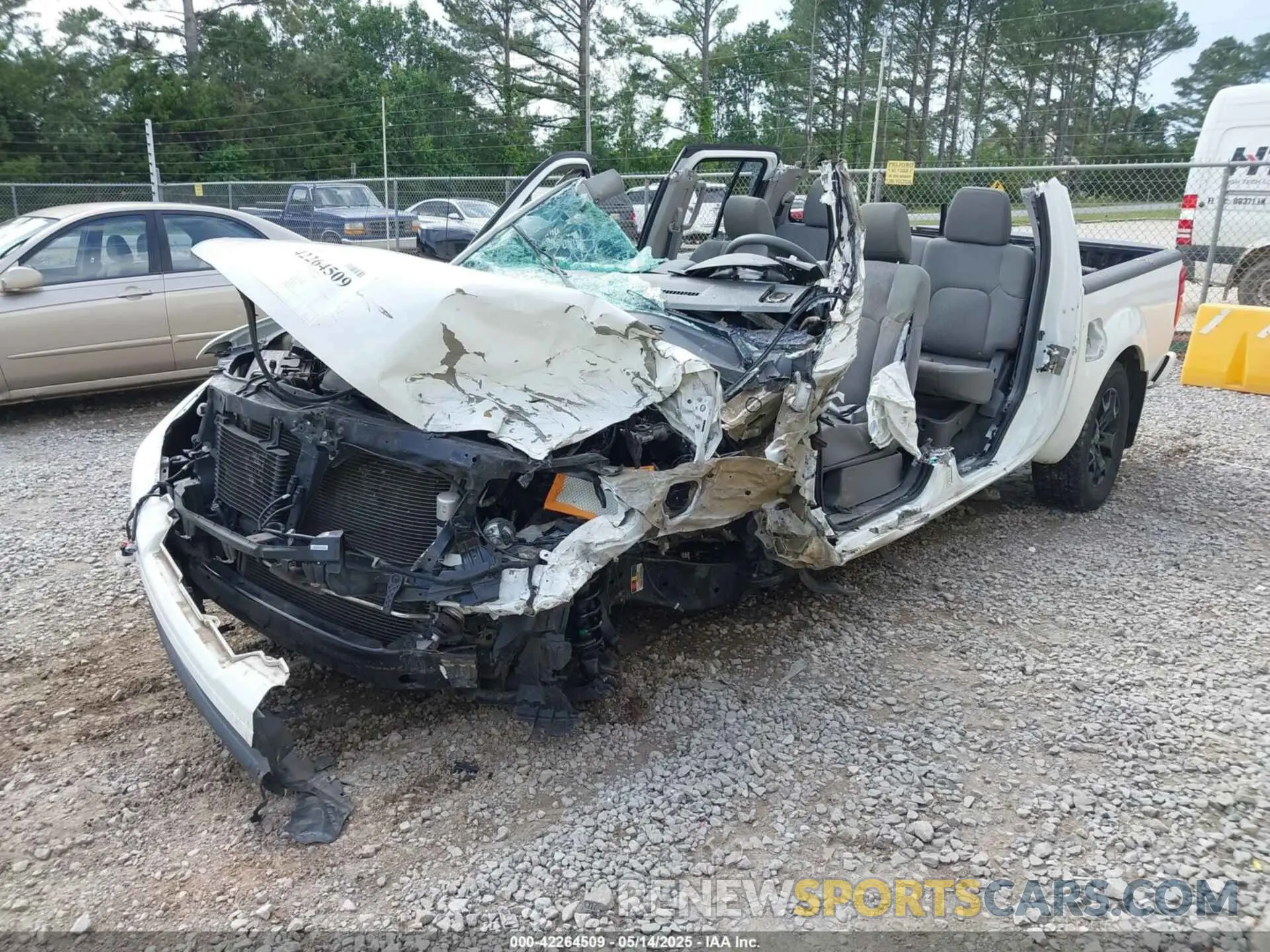 6 Photograph of a damaged car 1N6AD0ER3KN752391 NISSAN FRONTIER 2019