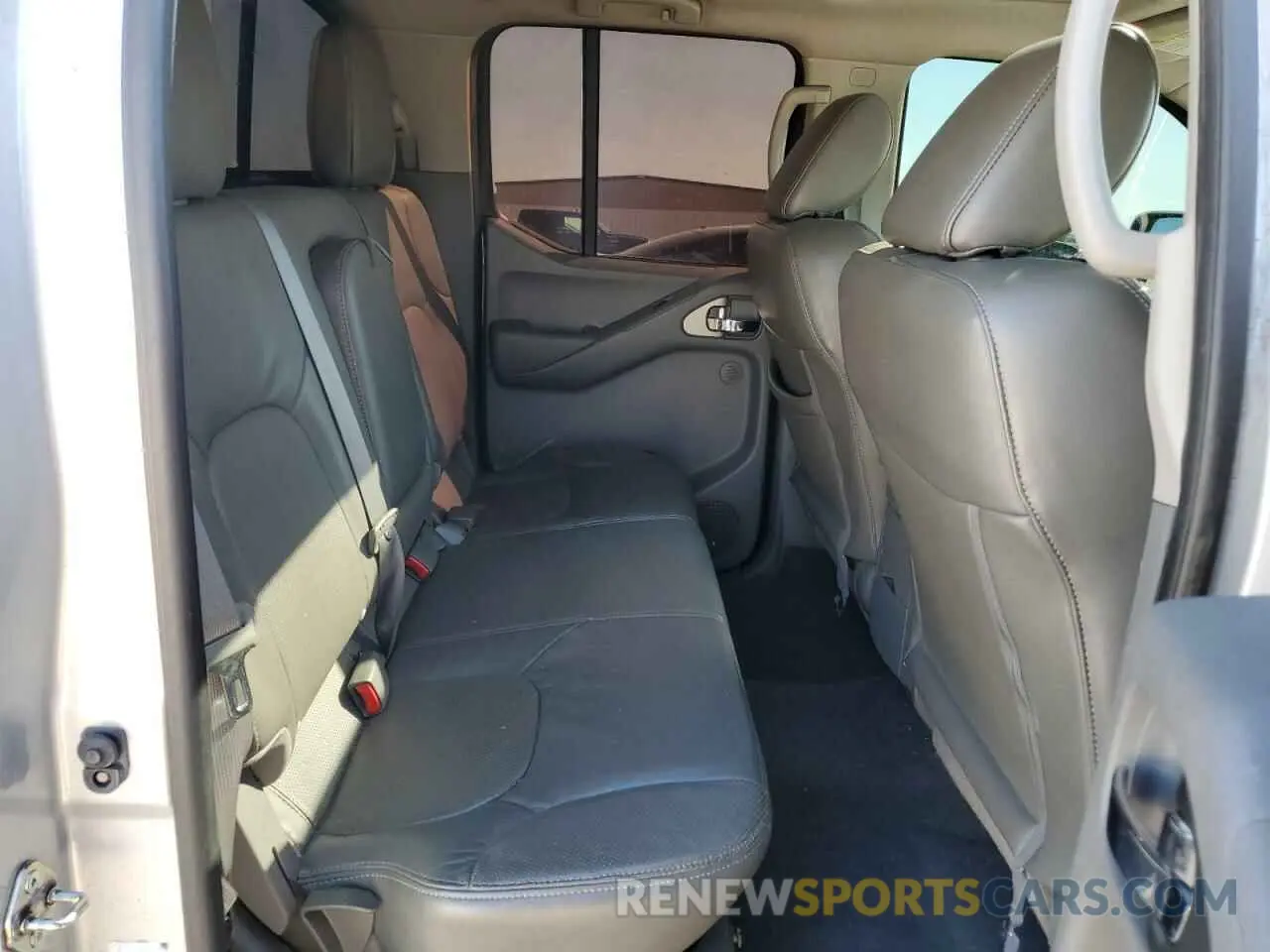10 Фотография поврежденного автомобиля 1N6AD0ER3KN753122 NISSAN FRONTIER 2019