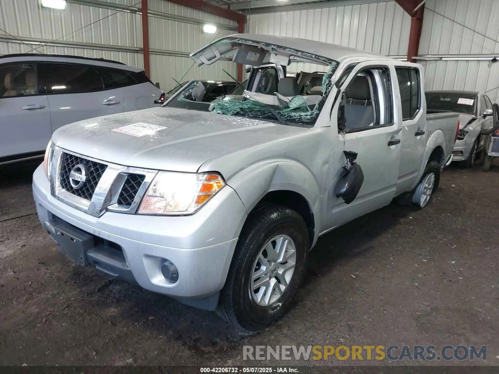 2 Photograph of a damaged car 1N6AD0ER5KN790768 NISSAN FRONTIER 2019