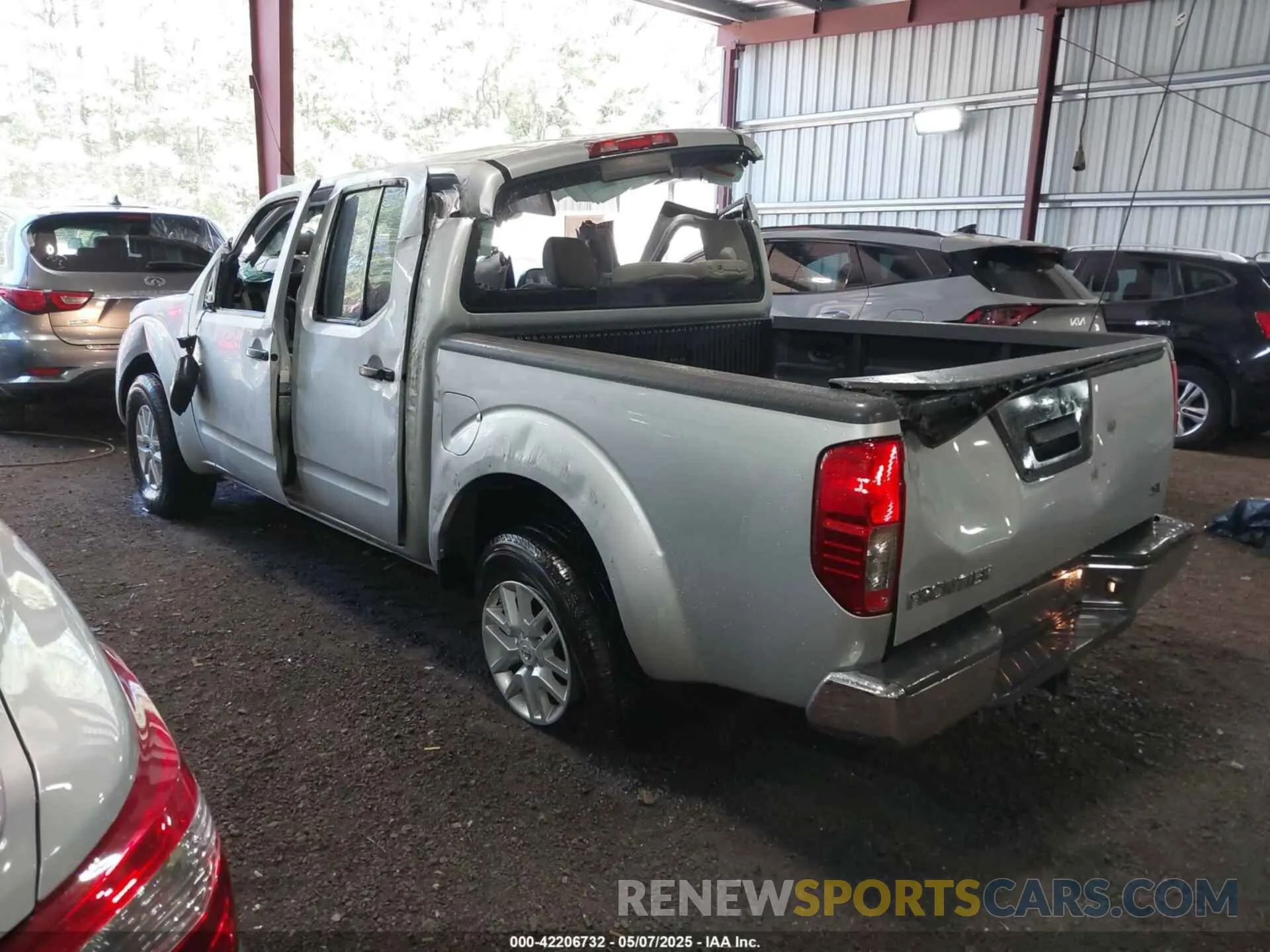 3 Photograph of a damaged car 1N6AD0ER5KN790768 NISSAN FRONTIER 2019