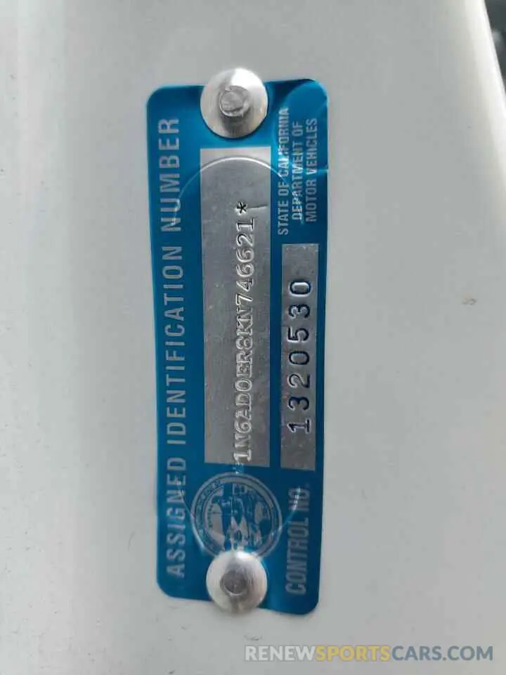 12 Photograph of a damaged car 1N6AD0ER8KN746621 NISSAN FRONTIER 2019