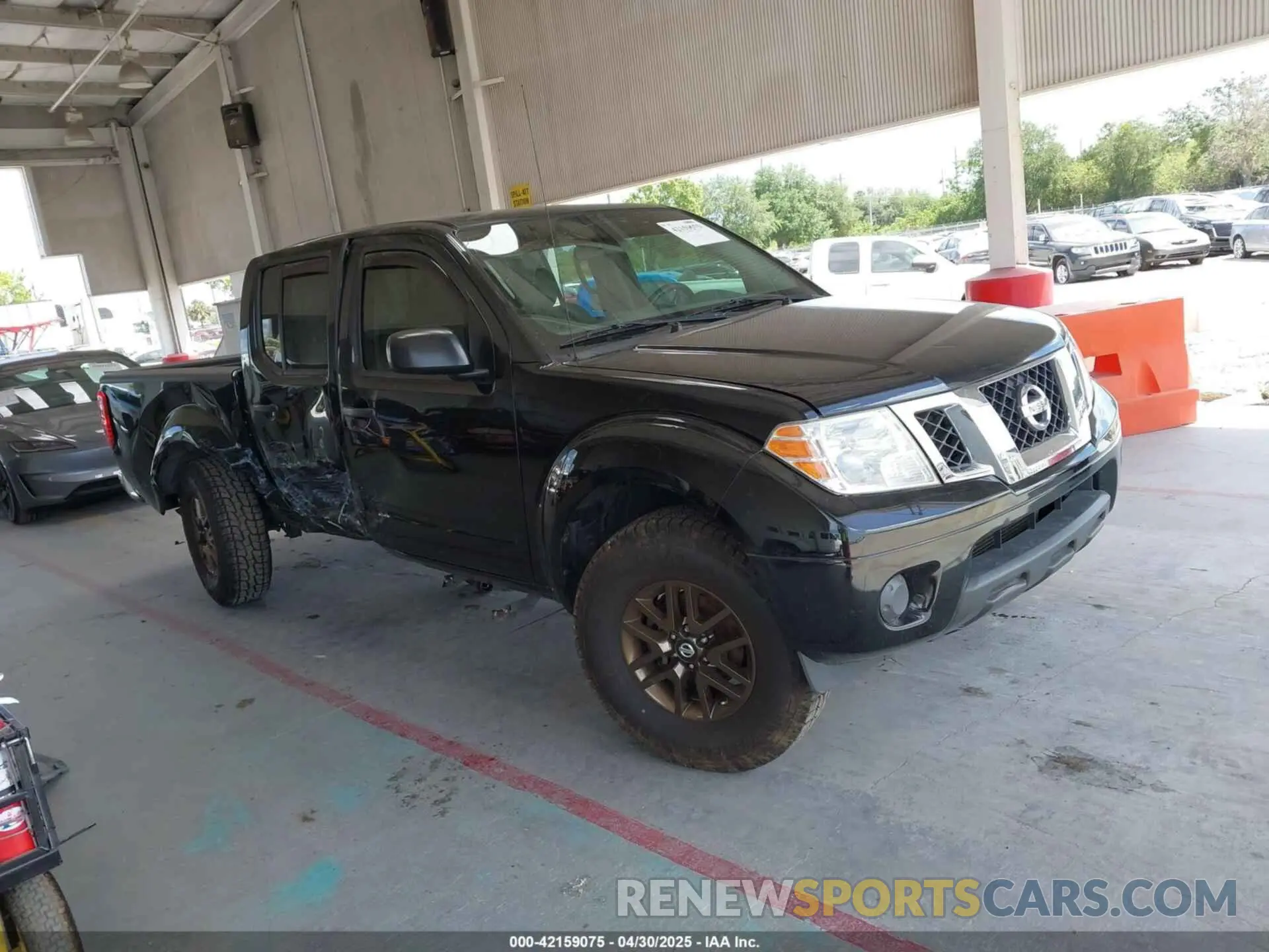 14 Photograph of a damaged car 1N6AD0ER8KN796998 NISSAN FRONTIER 2019