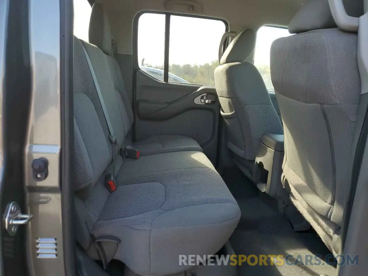 10 Фотография поврежденного автомобиля 1N6AD0EV2KN715412 NISSAN FRONTIER 2019
