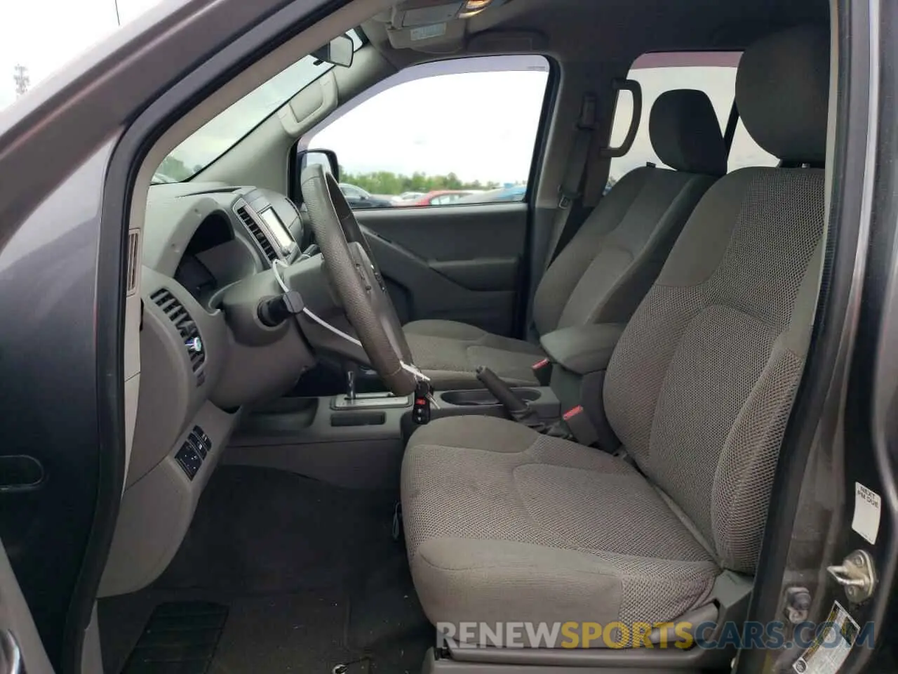 7 Photograph of a damaged car 1N6AD0EV2KN774380 NISSAN FRONTIER 2019