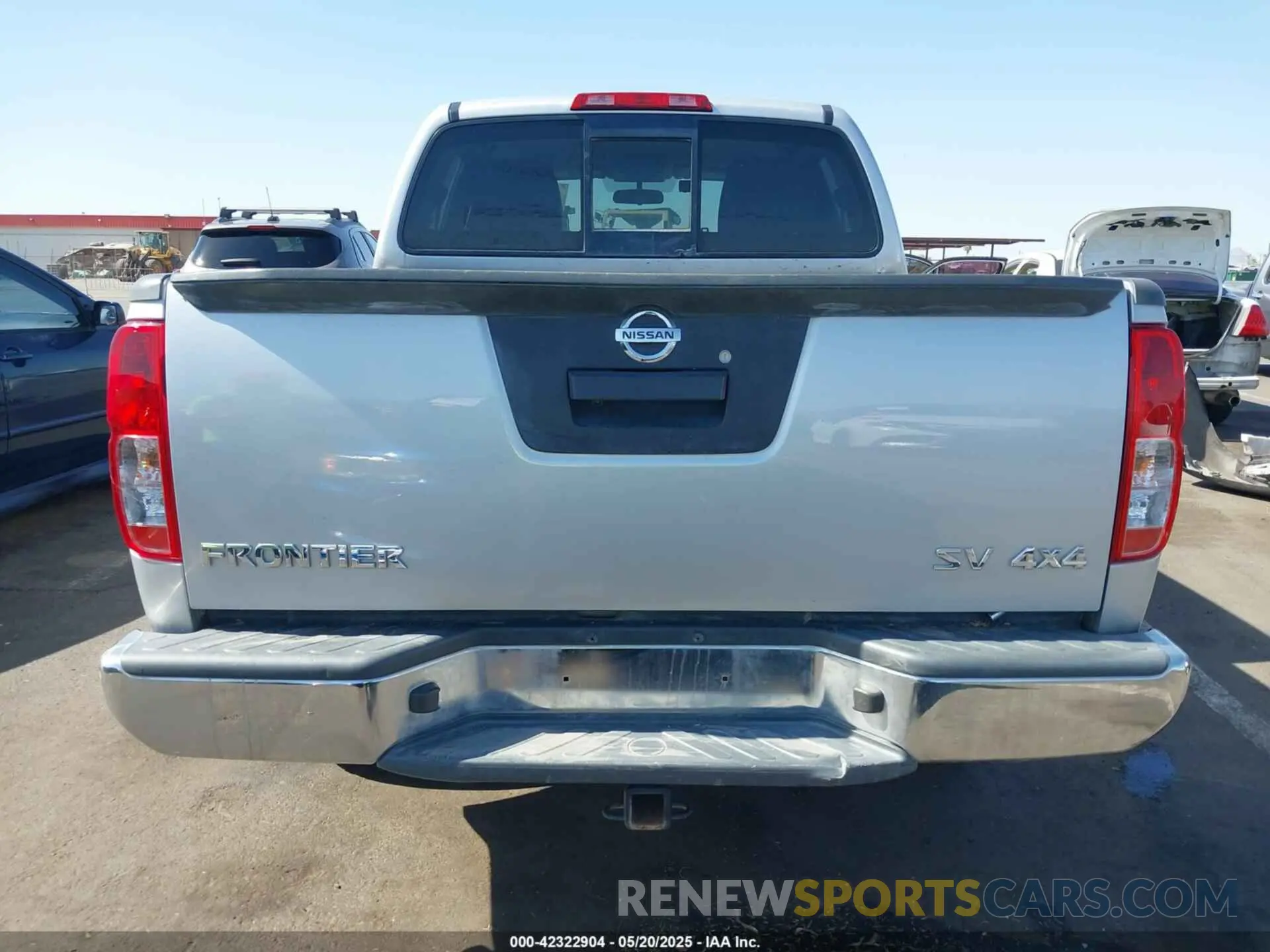 15 Photograph of a damaged car 1N6AD0EV3KN719324 NISSAN FRONTIER 2019