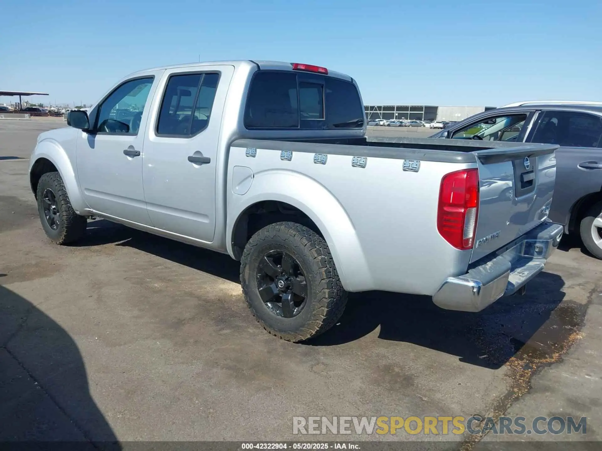 3 Photograph of a damaged car 1N6AD0EV3KN719324 NISSAN FRONTIER 2019