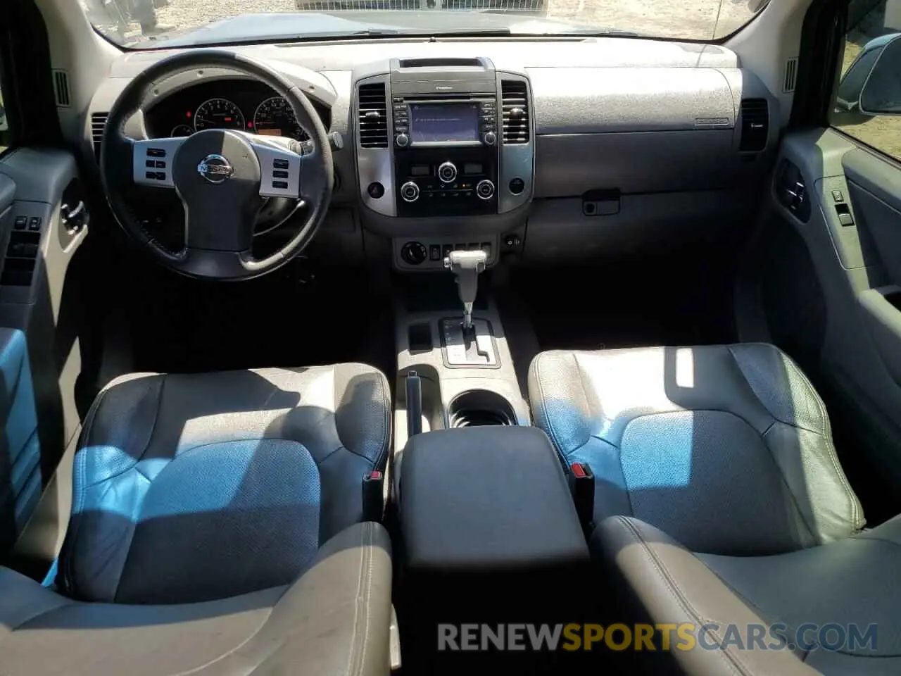 8 Photograph of a damaged car 1N6AD0EV3KN755112 NISSAN FRONTIER 2019
