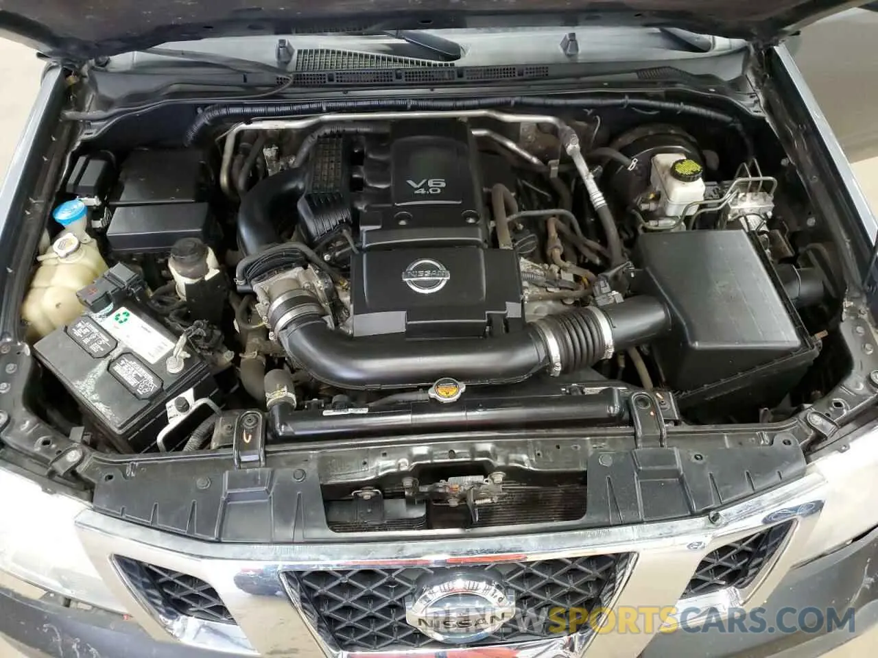 11 Photograph of a damaged car 1N6AD0EV5KN761929 NISSAN FRONTIER 2019