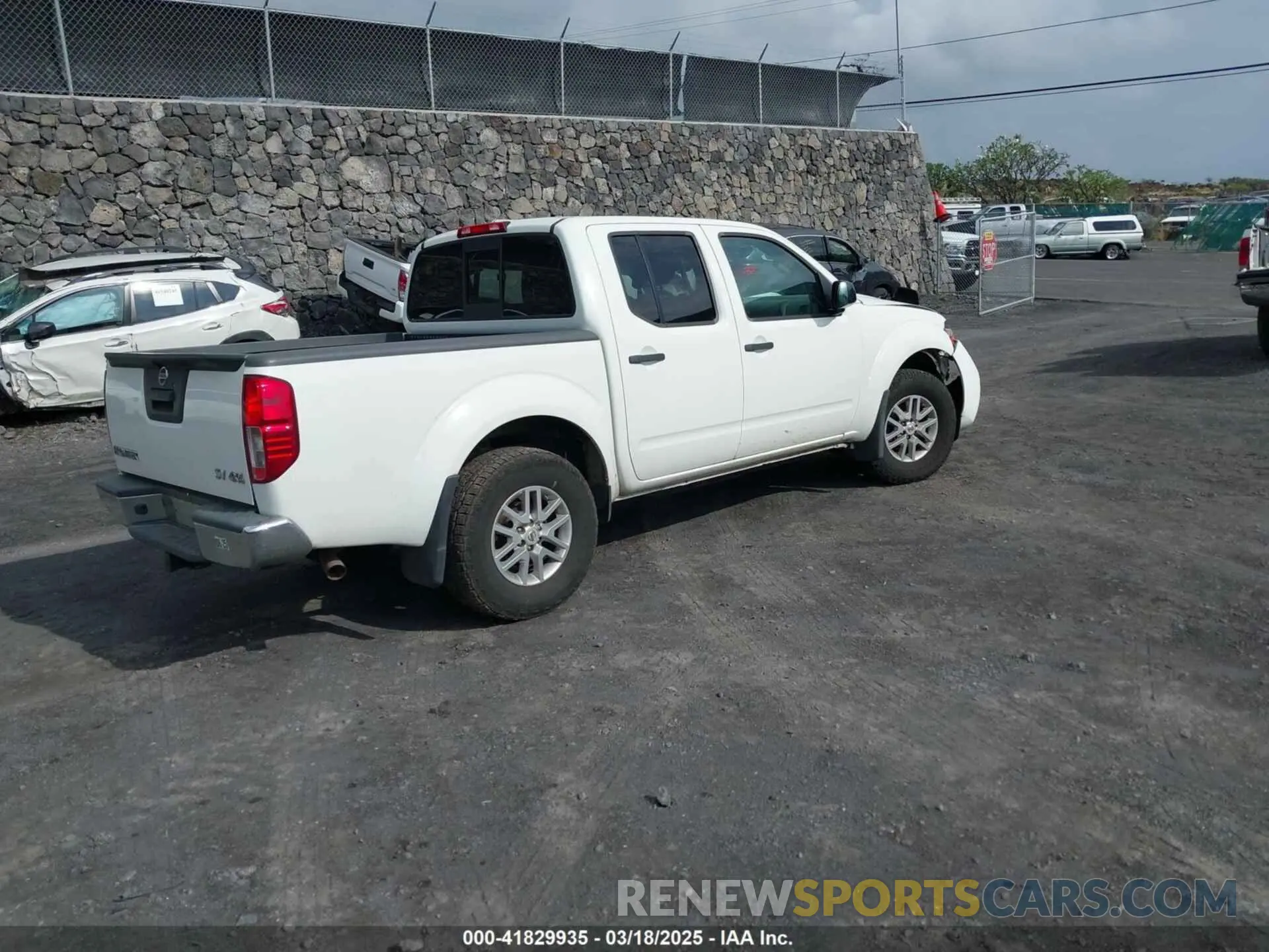 4 Фотография поврежденного автомобиля 1N6AD0EV8KN731582 NISSAN FRONTIER 2019